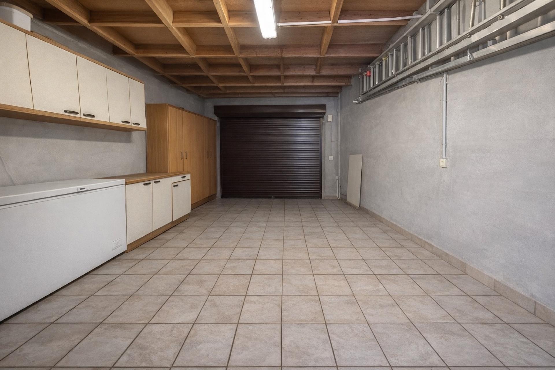 Miniature photo - 8 / 12