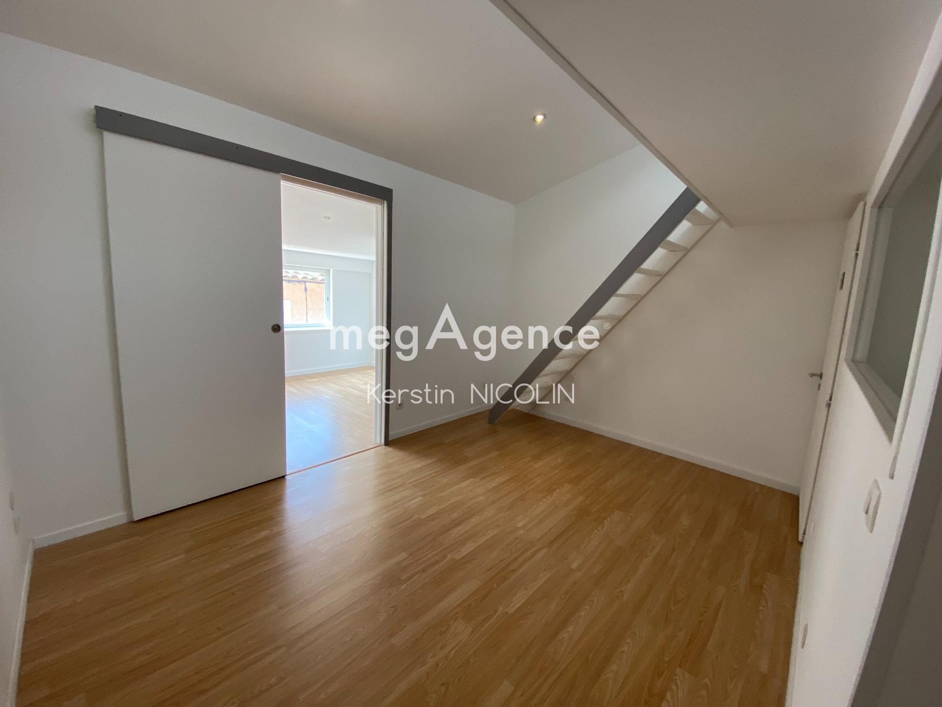 Miniature photo - 12 / 12