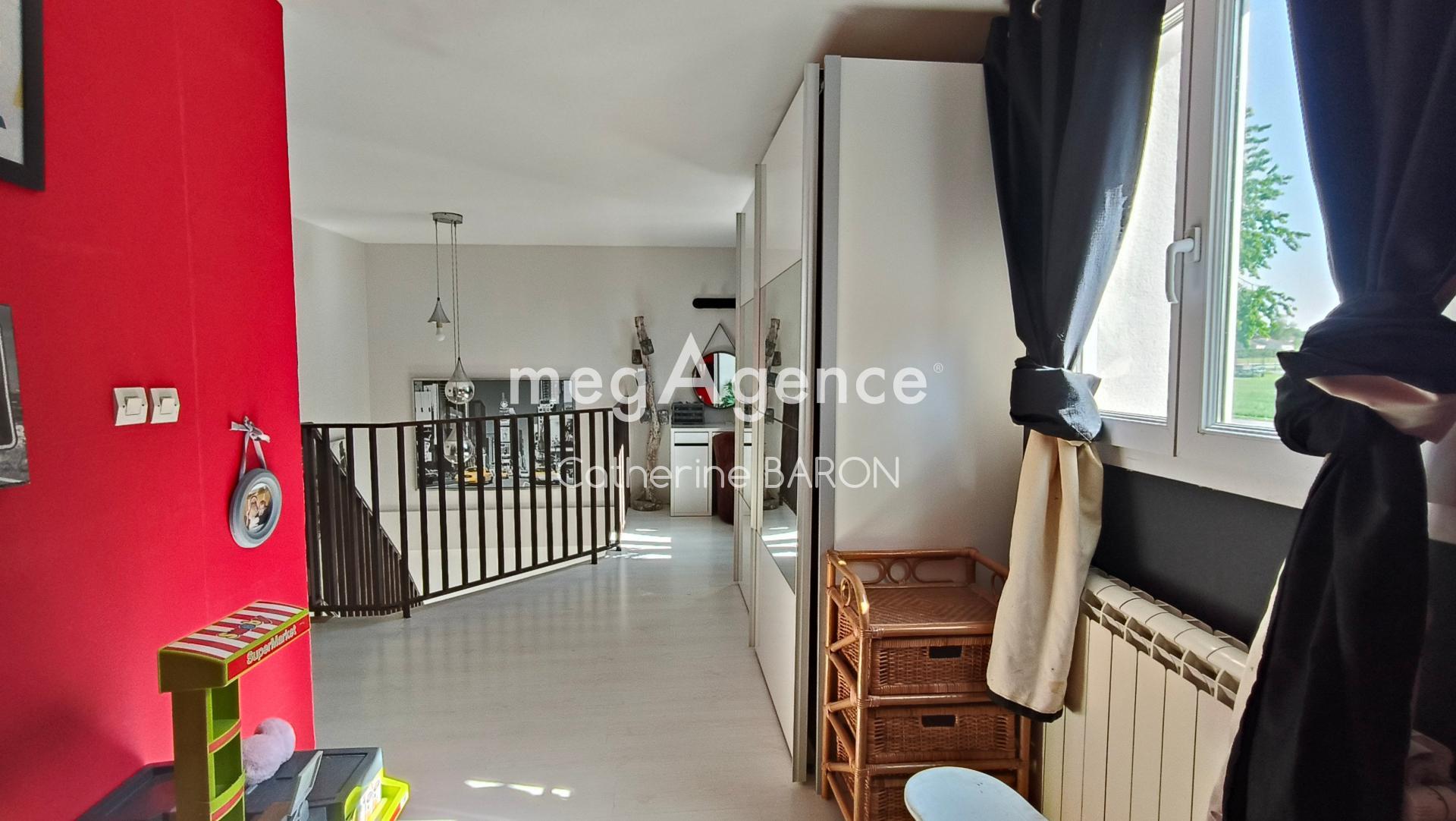 Miniature photo - 13 / 16