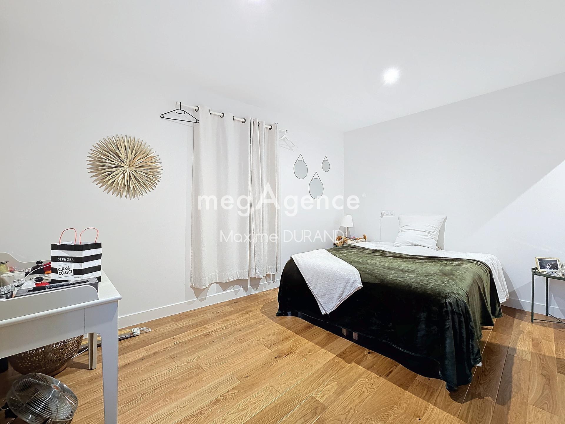 Miniature photo - 16 / 20