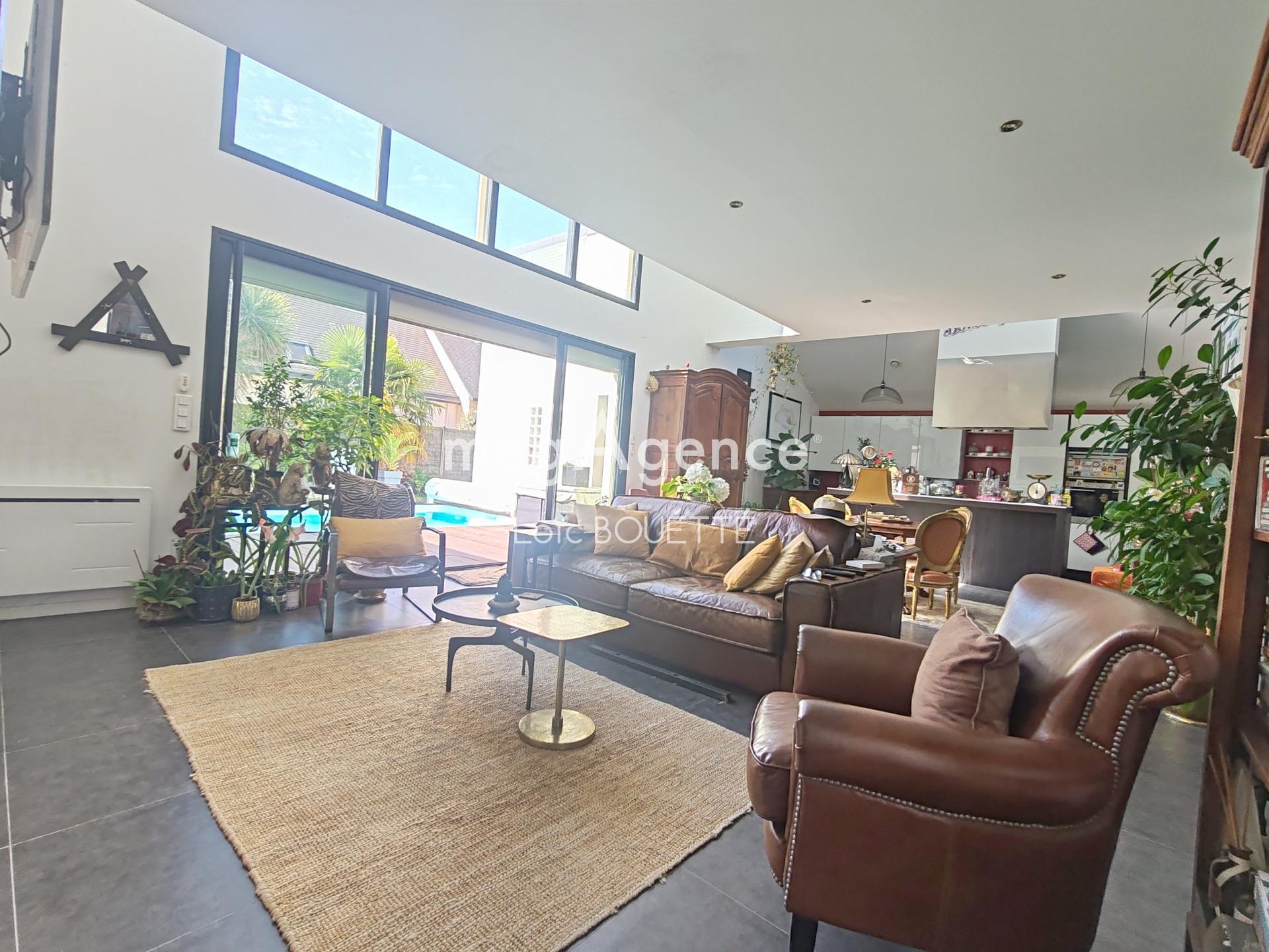 Miniature photo - 2 / 7