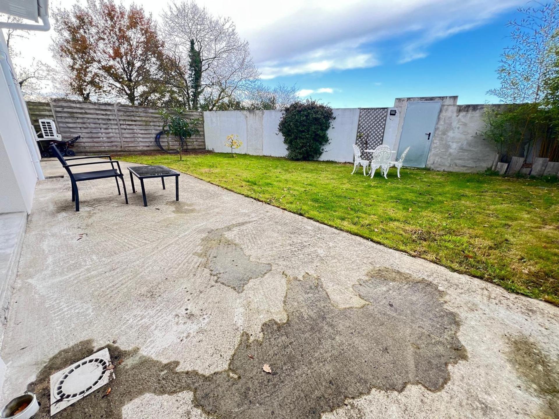 Miniature photo - 12 / 12