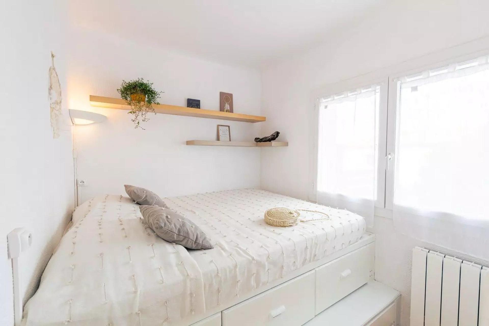 Miniature photo - 9 / 12