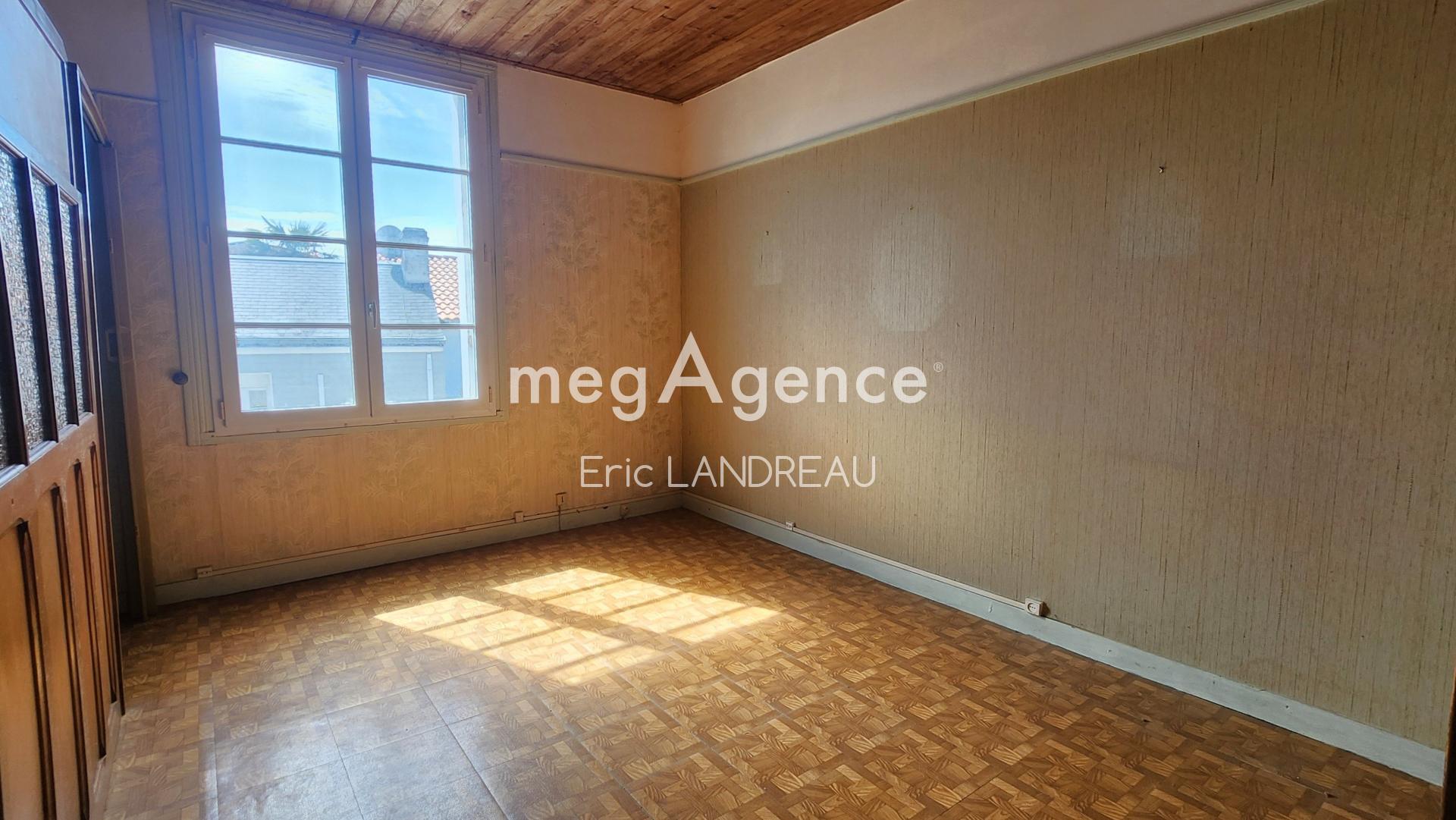 Miniature photo - 5 / 10