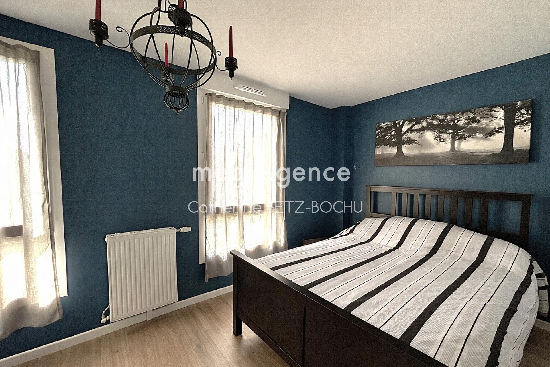 Miniature photo - 8 / 10