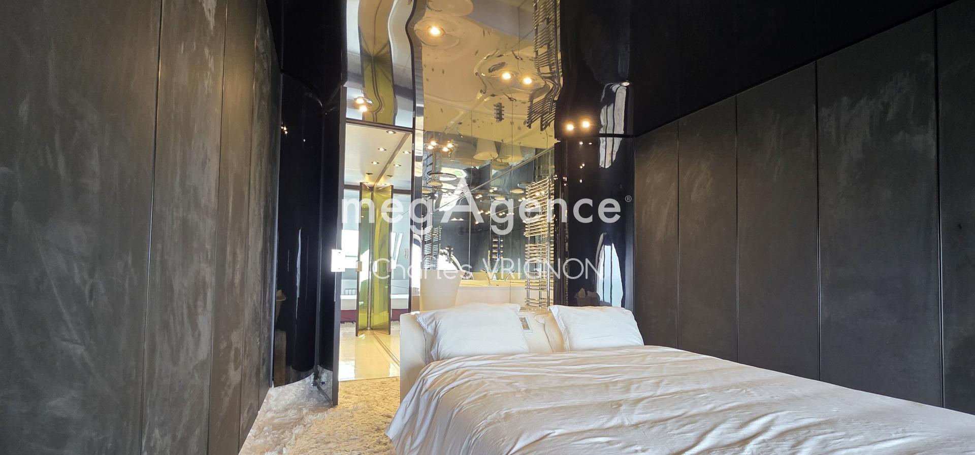 Miniature photo - 5 / 6