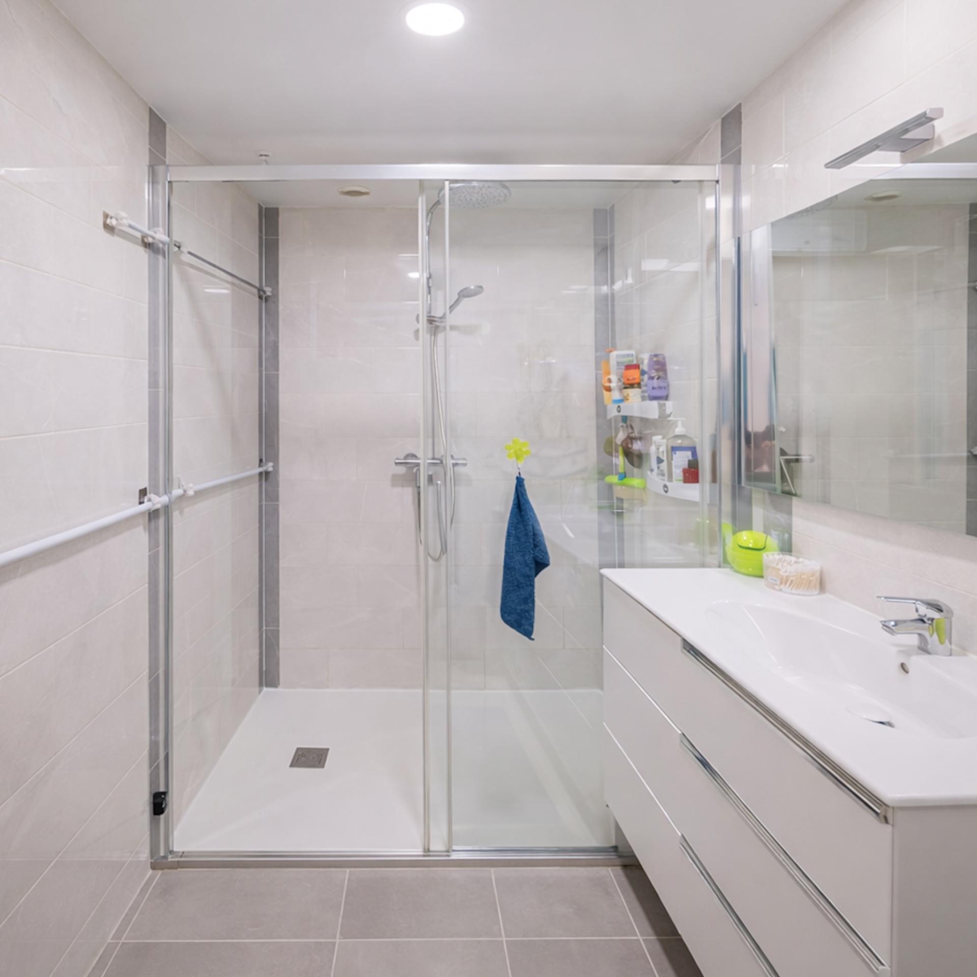 Miniature photo - 6 / 7