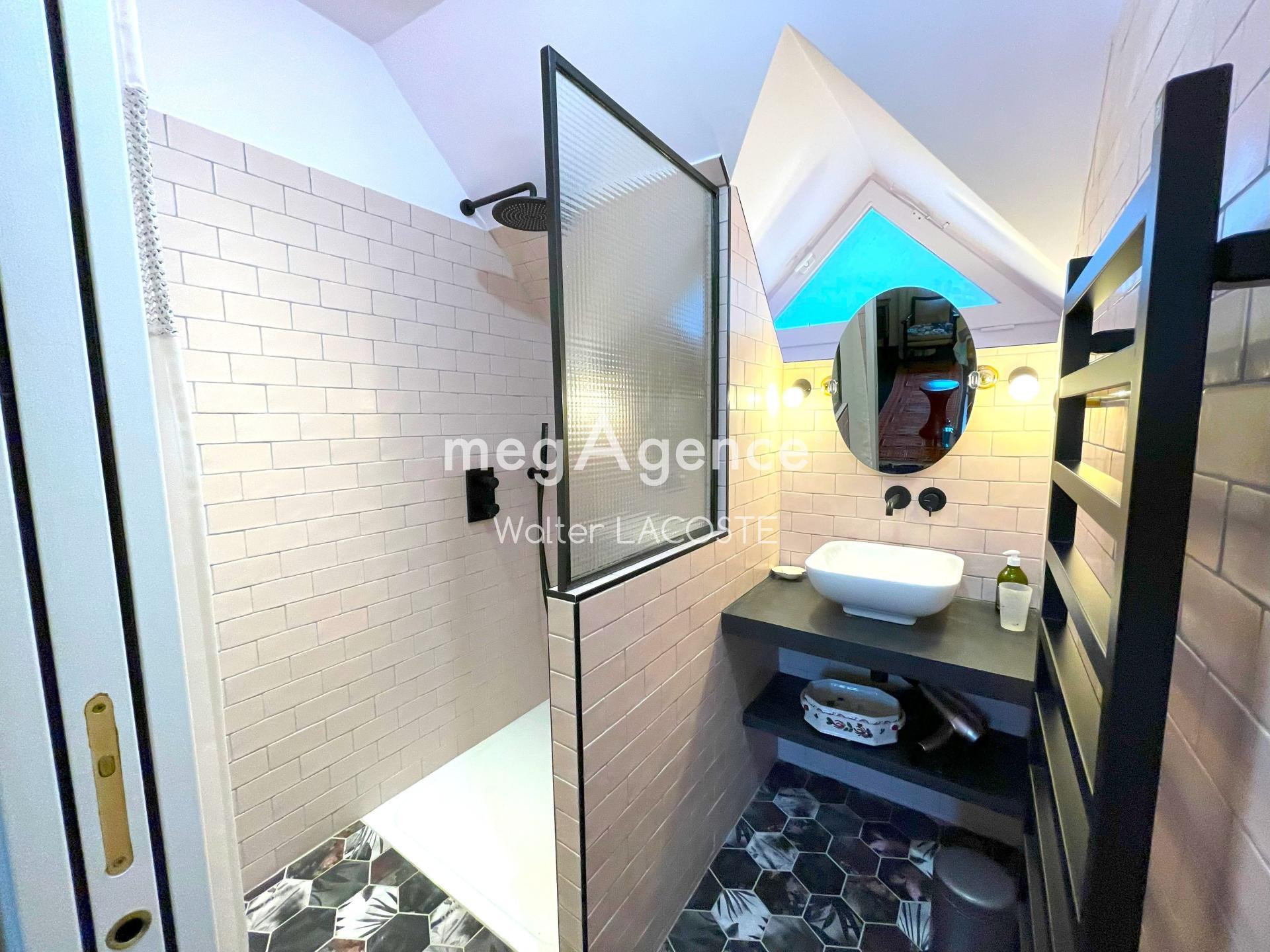 Miniature photo - 10 / 16