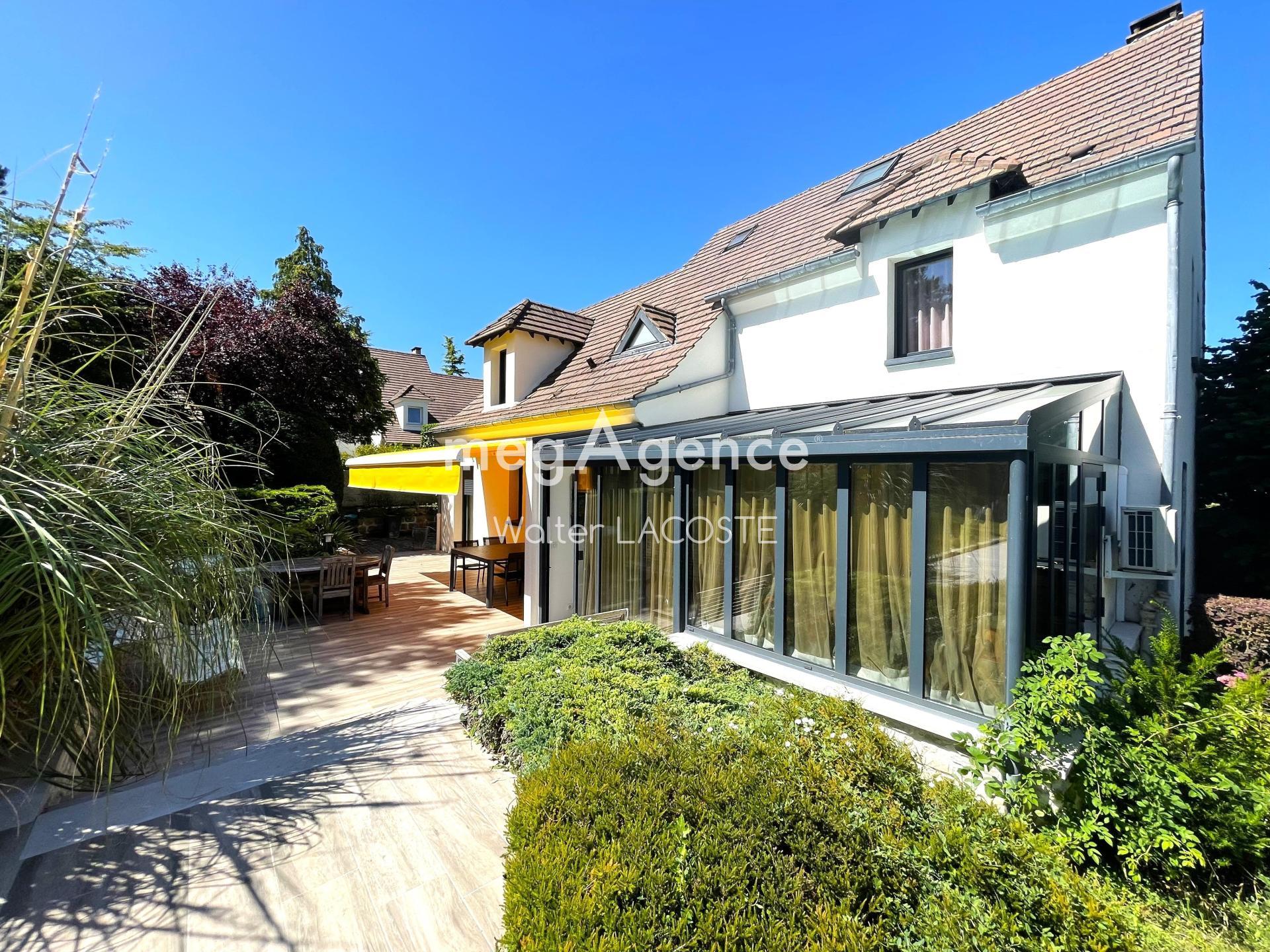 Miniature photo - 2 / 16