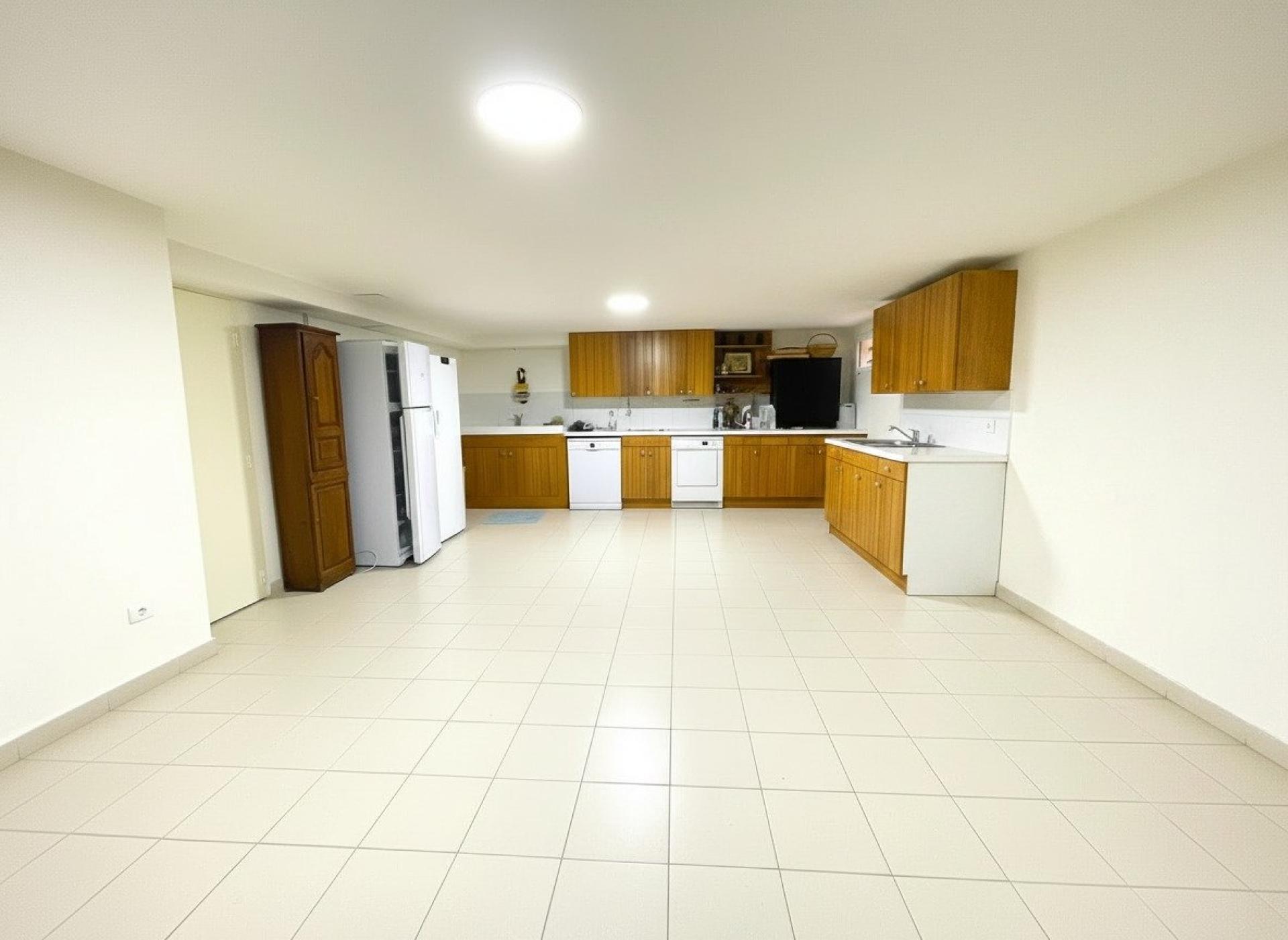 Miniature photo - 16 / 16