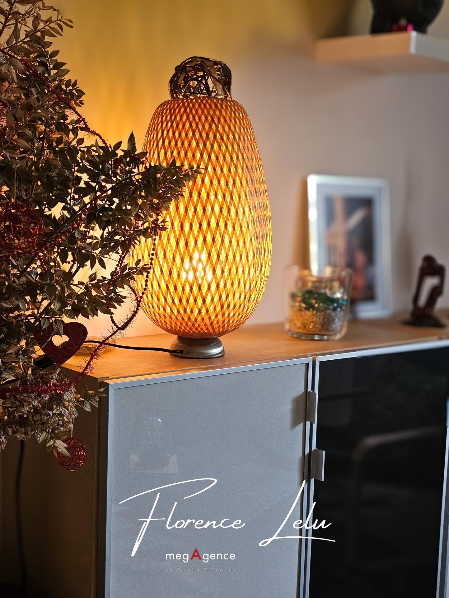 Miniature photo - 3 / 16