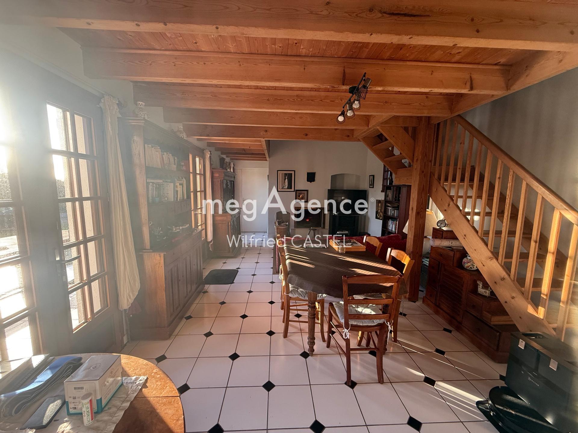 Miniature photo - 2 / 12