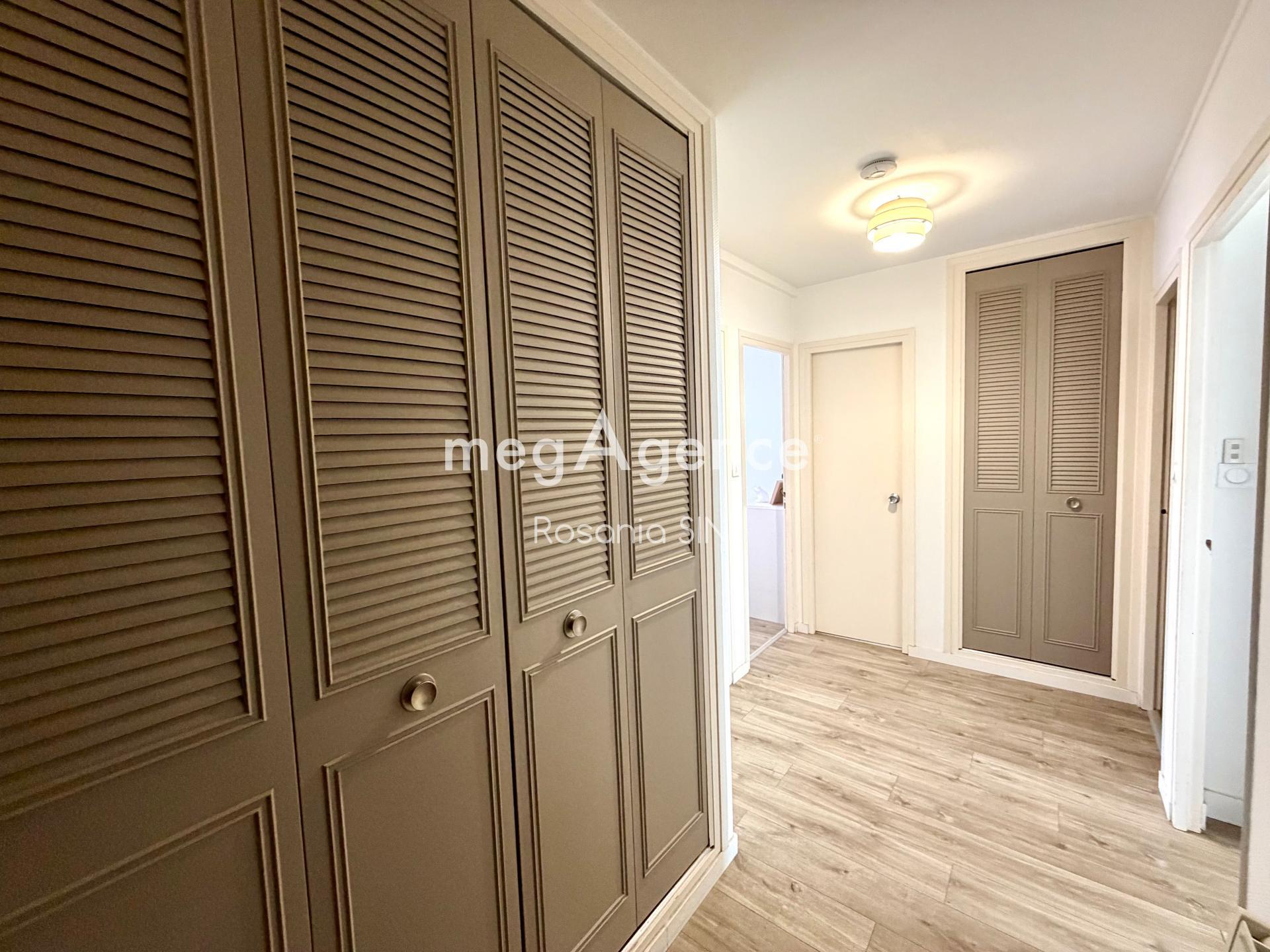 Miniature photo - 8 / 13