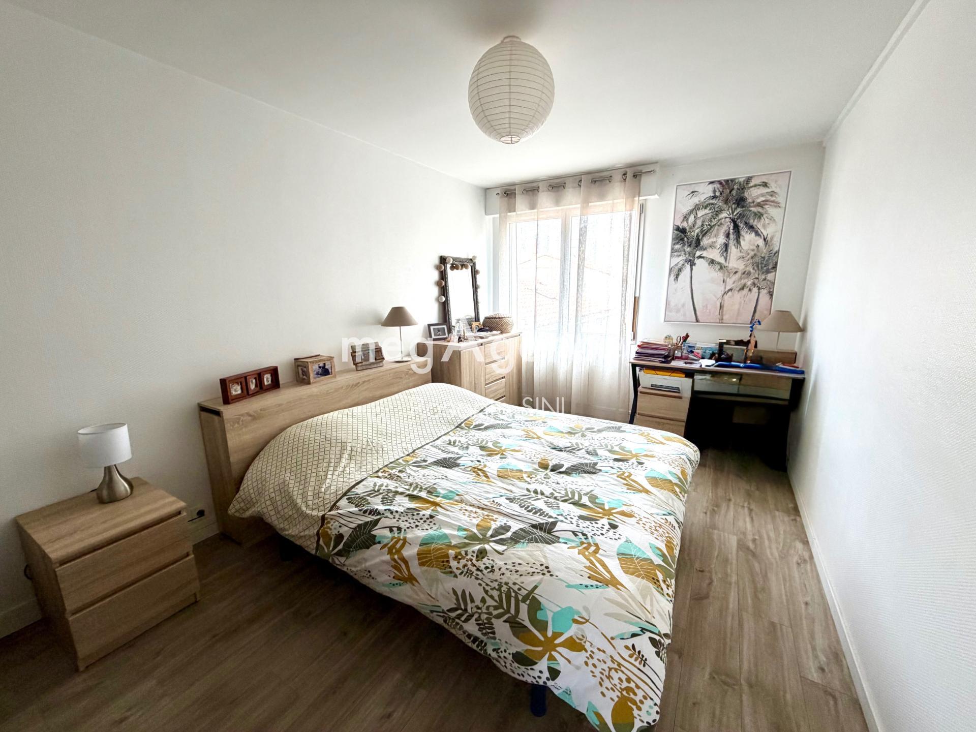 Miniature photo - 9 / 13