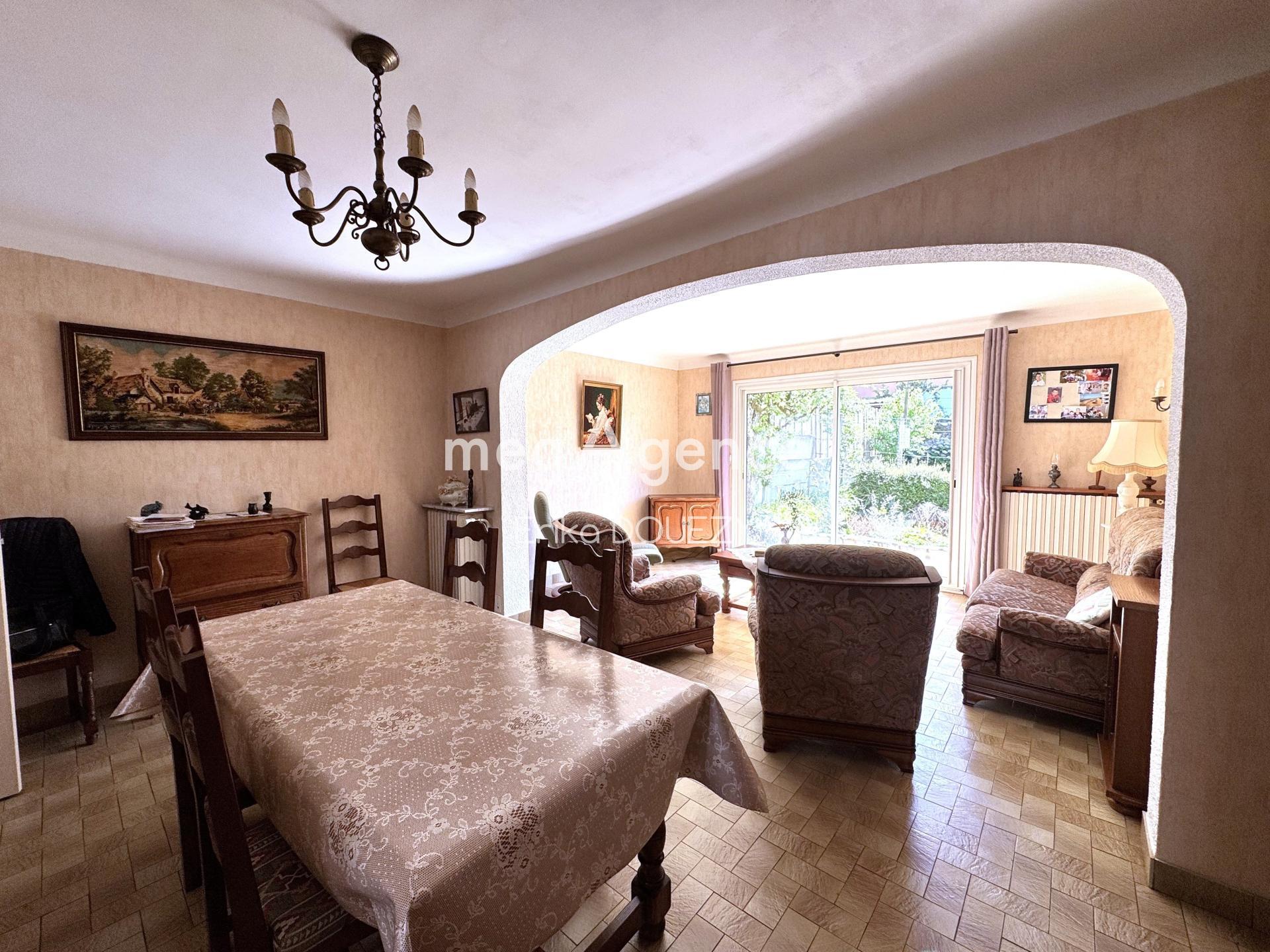 Miniature photo - 4 / 10