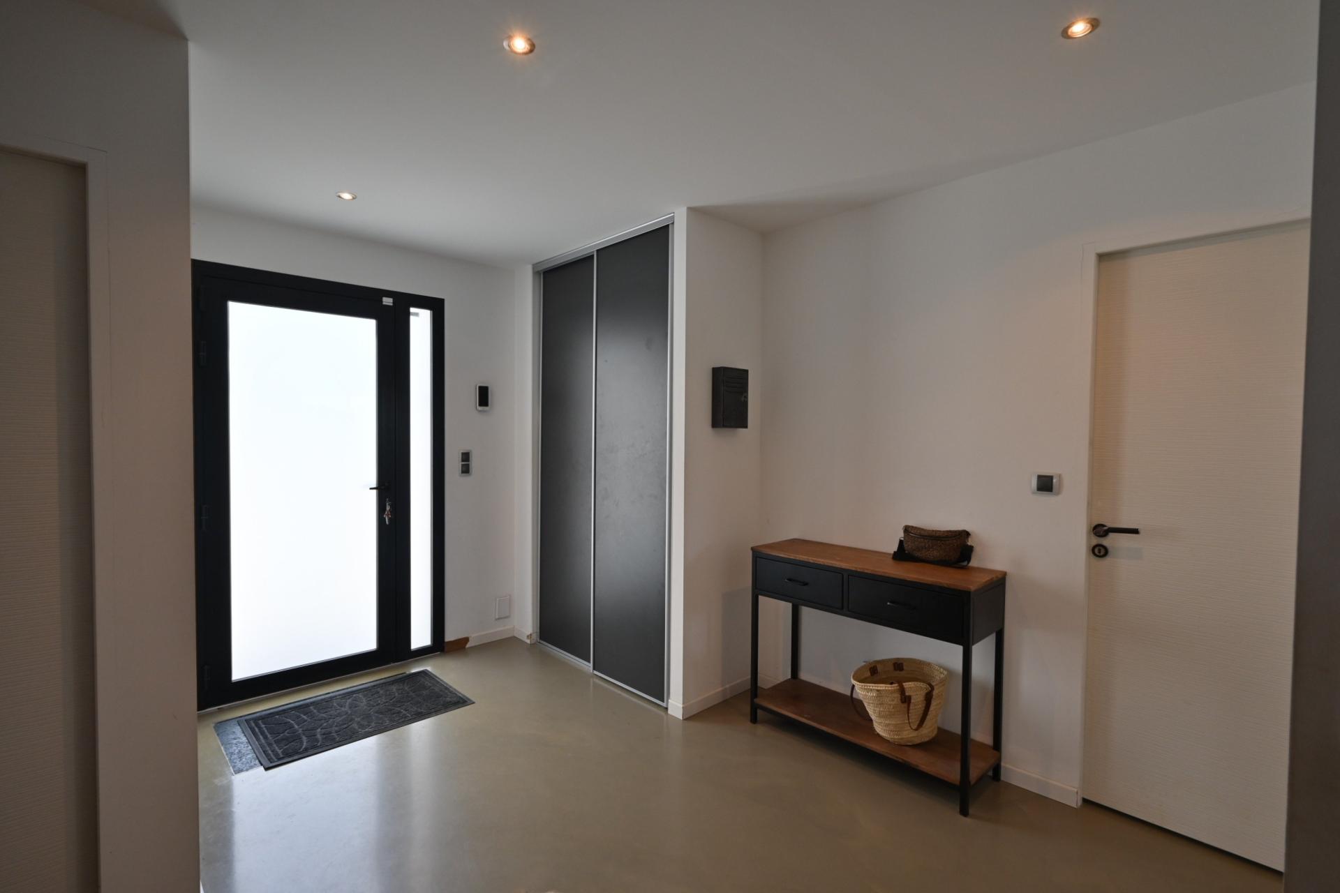 Miniature photo - 8 / 10