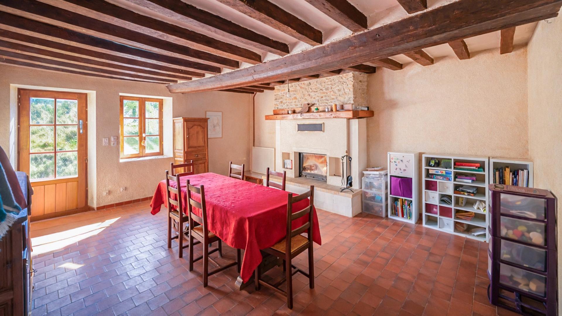 Miniature photo - 2 / 14