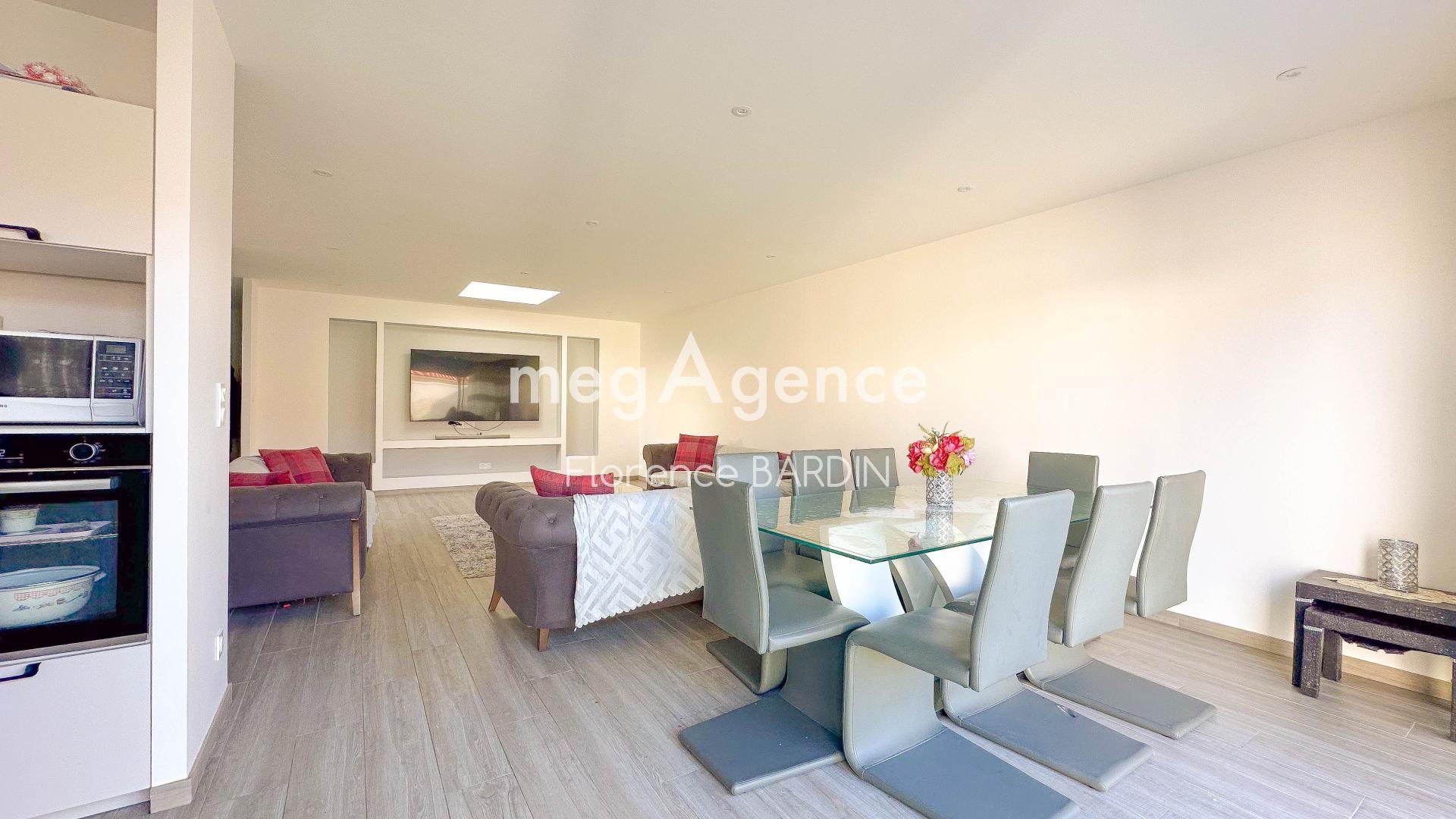 Miniature photo - 2 / 10