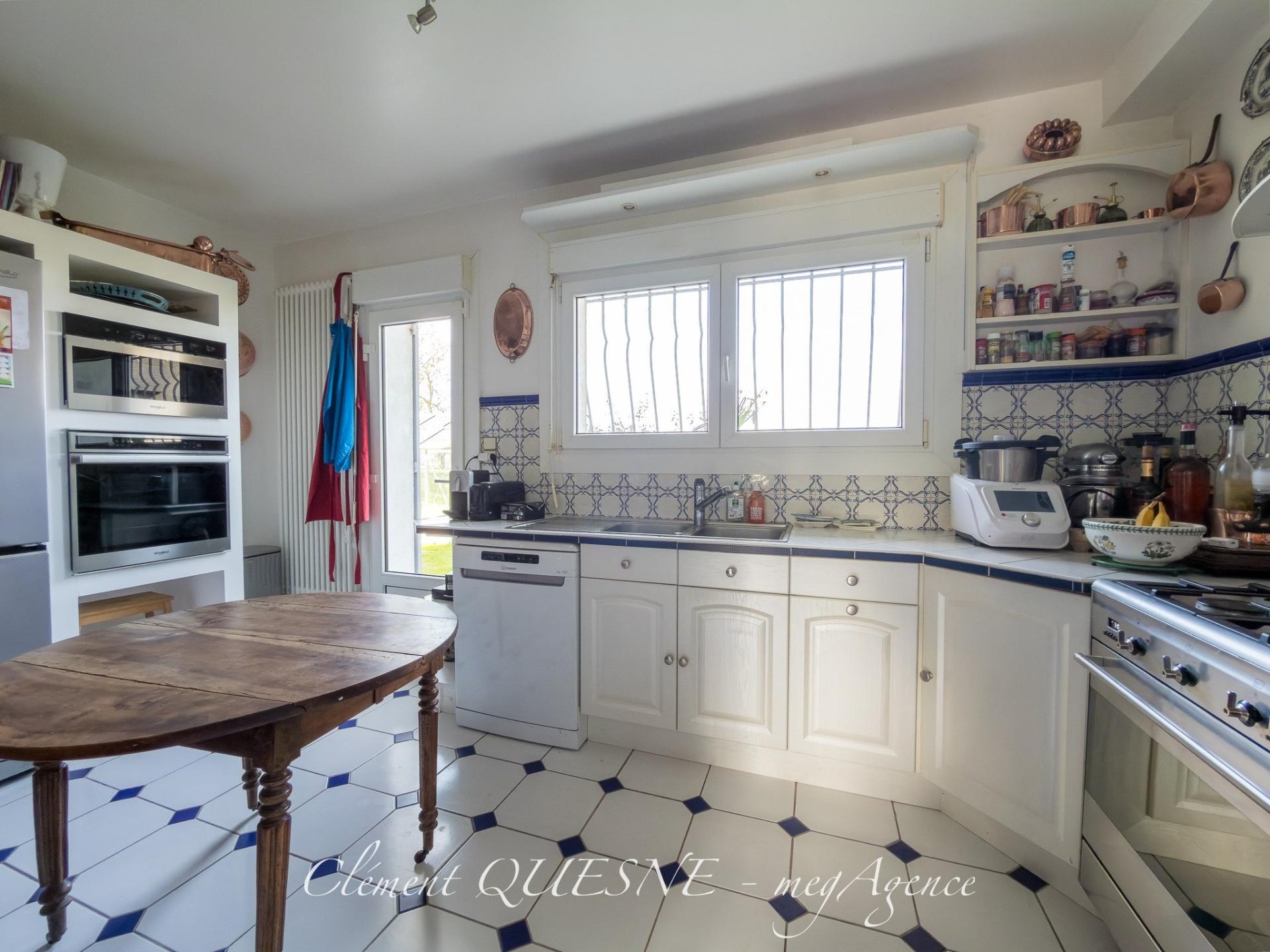 Miniature photo - 12 / 20