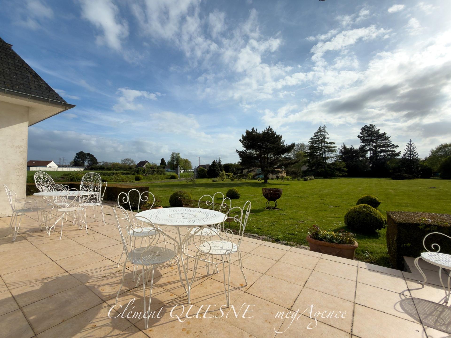 Miniature photo - 5 / 20