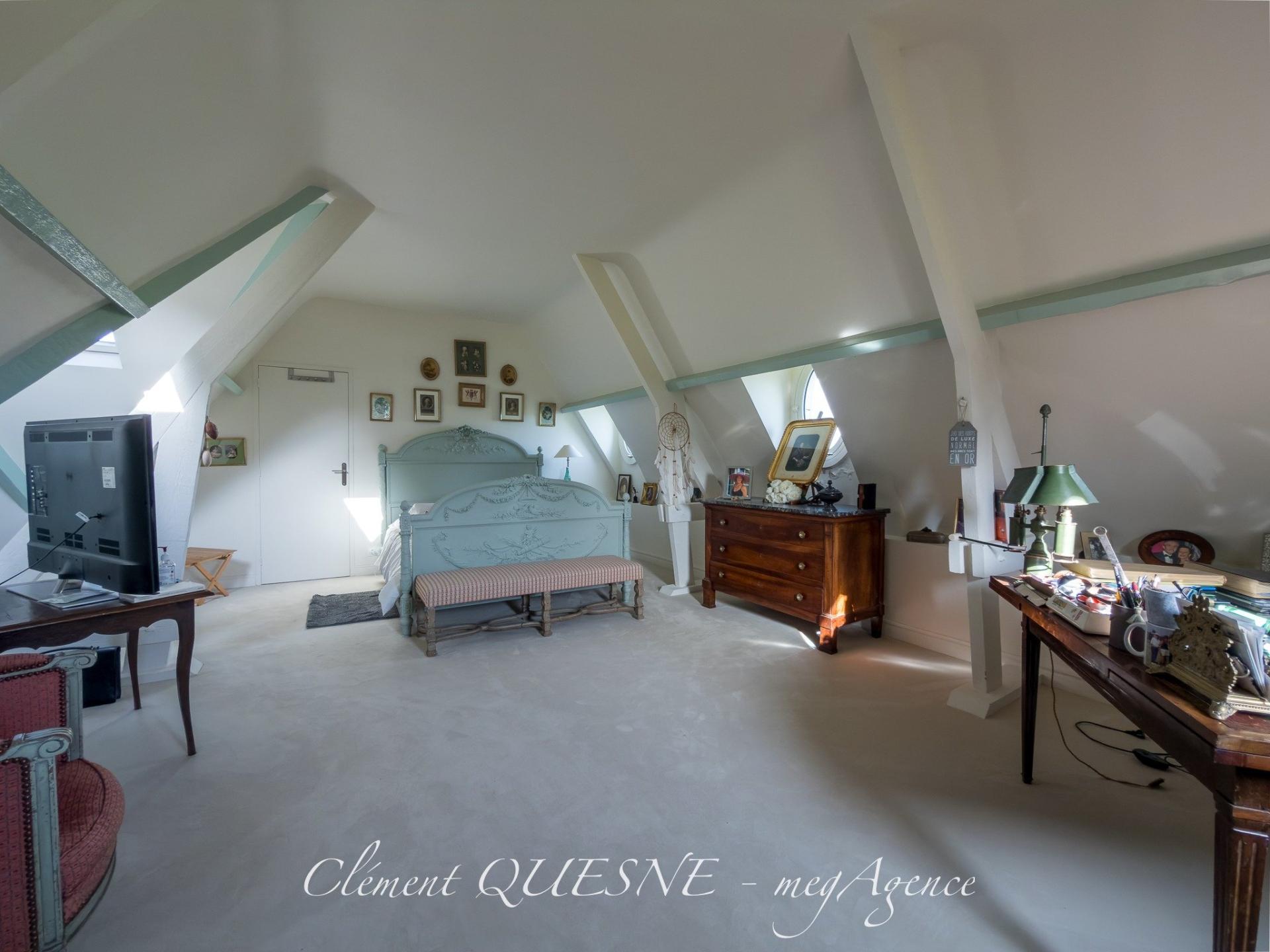 Miniature photo - 15 / 20