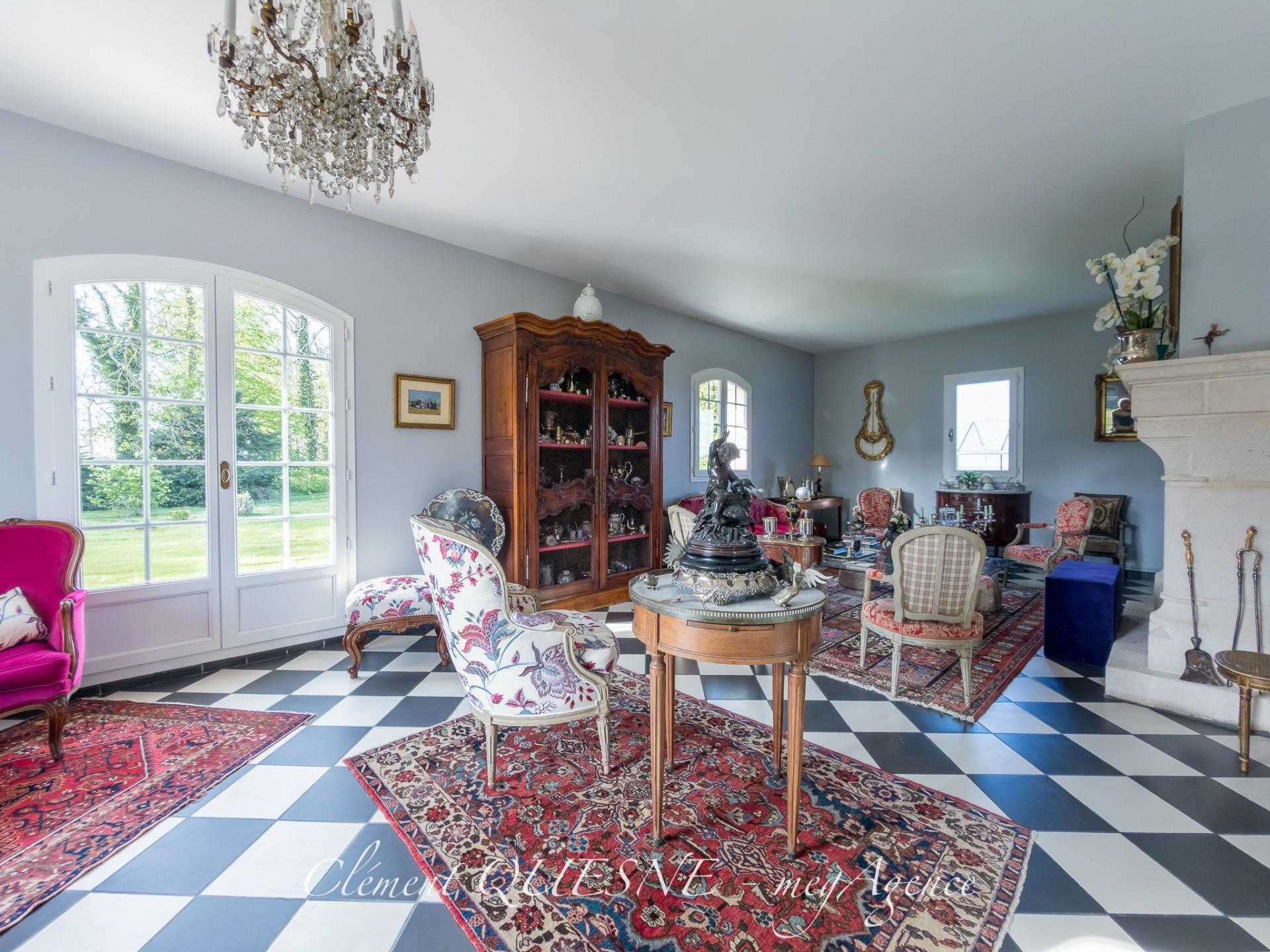 Miniature photo - 6 / 20