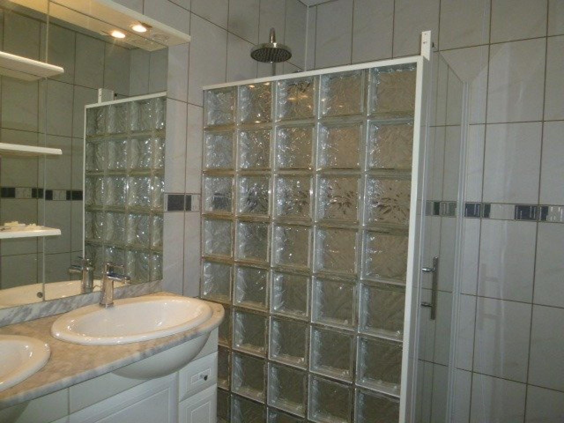 Miniature photo - 7 / 10