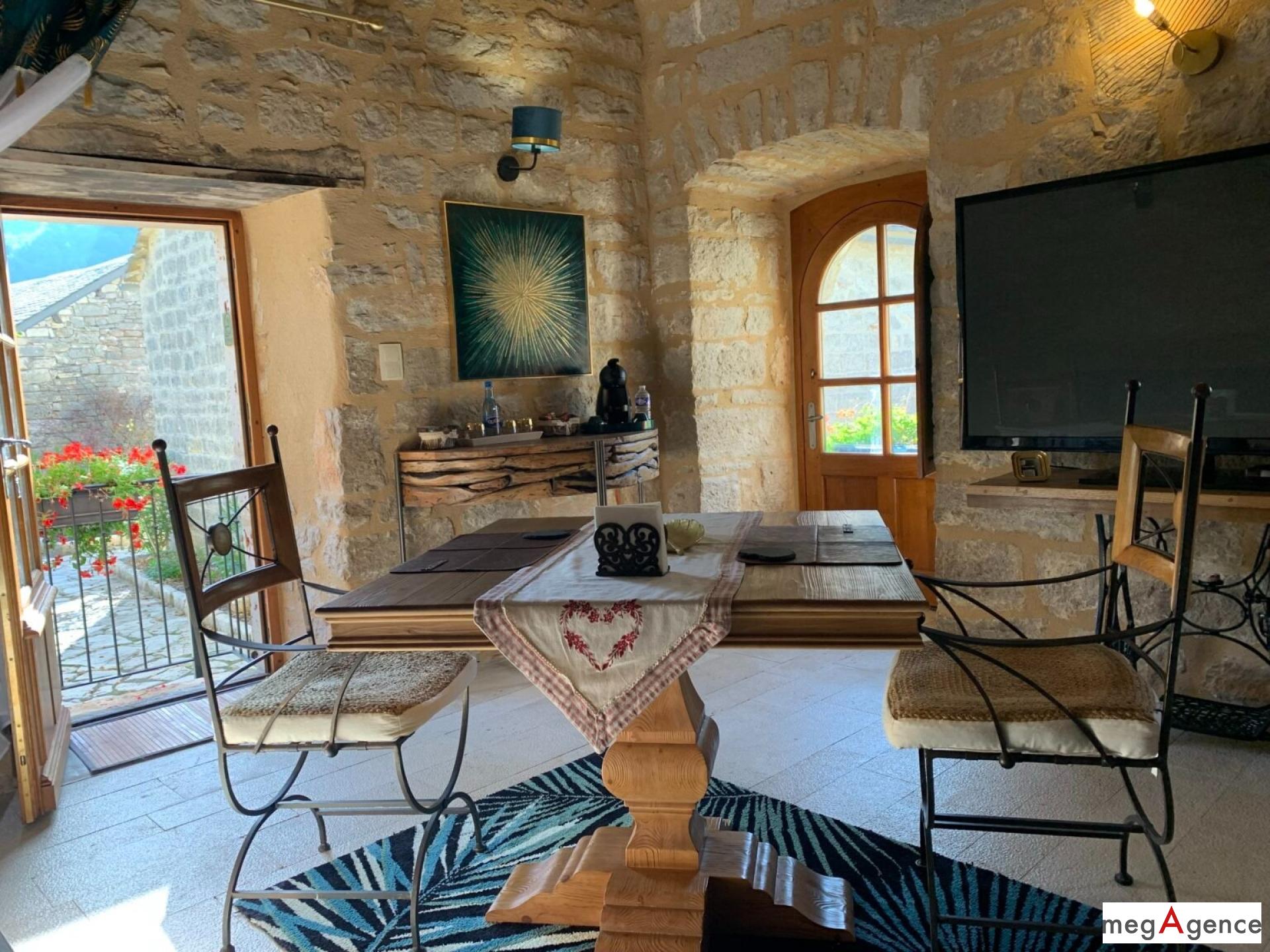 Miniature photo - 3 / 18