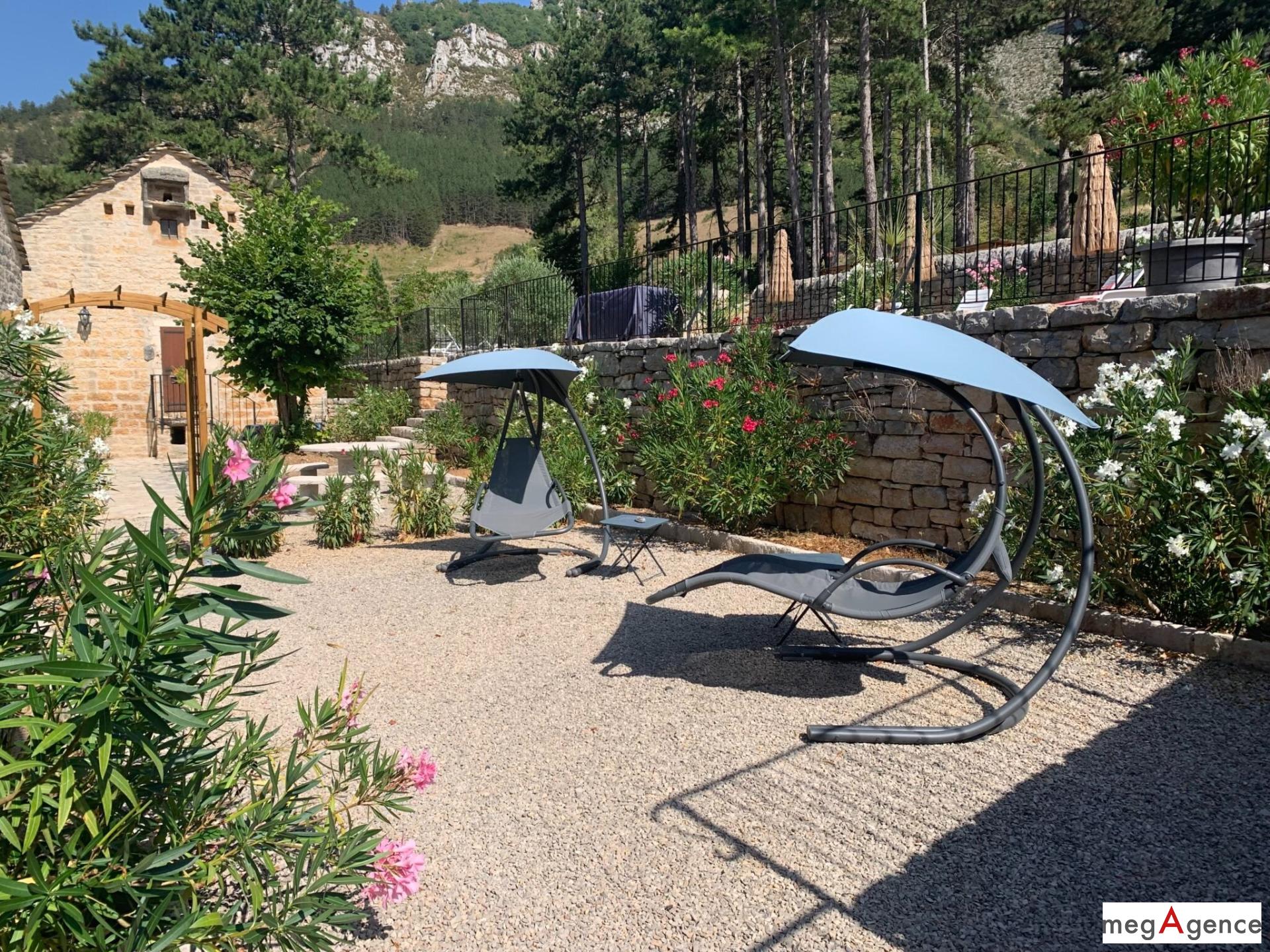 Miniature photo - 14 / 18