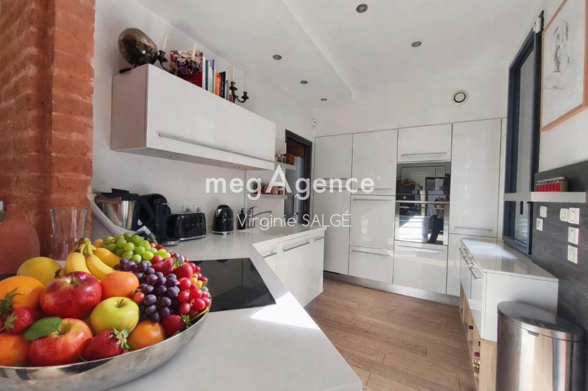 Miniature photo - 6 / 9