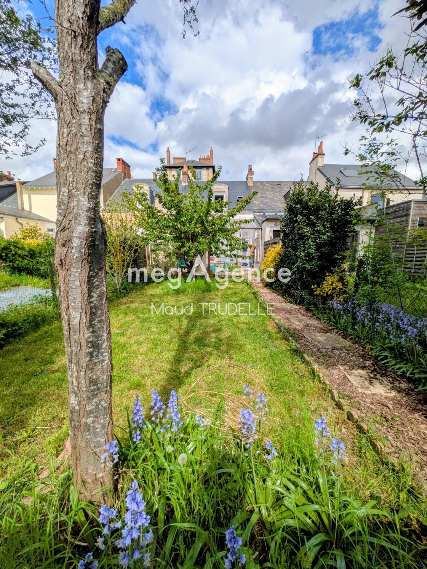 Miniature photo - 2 / 8