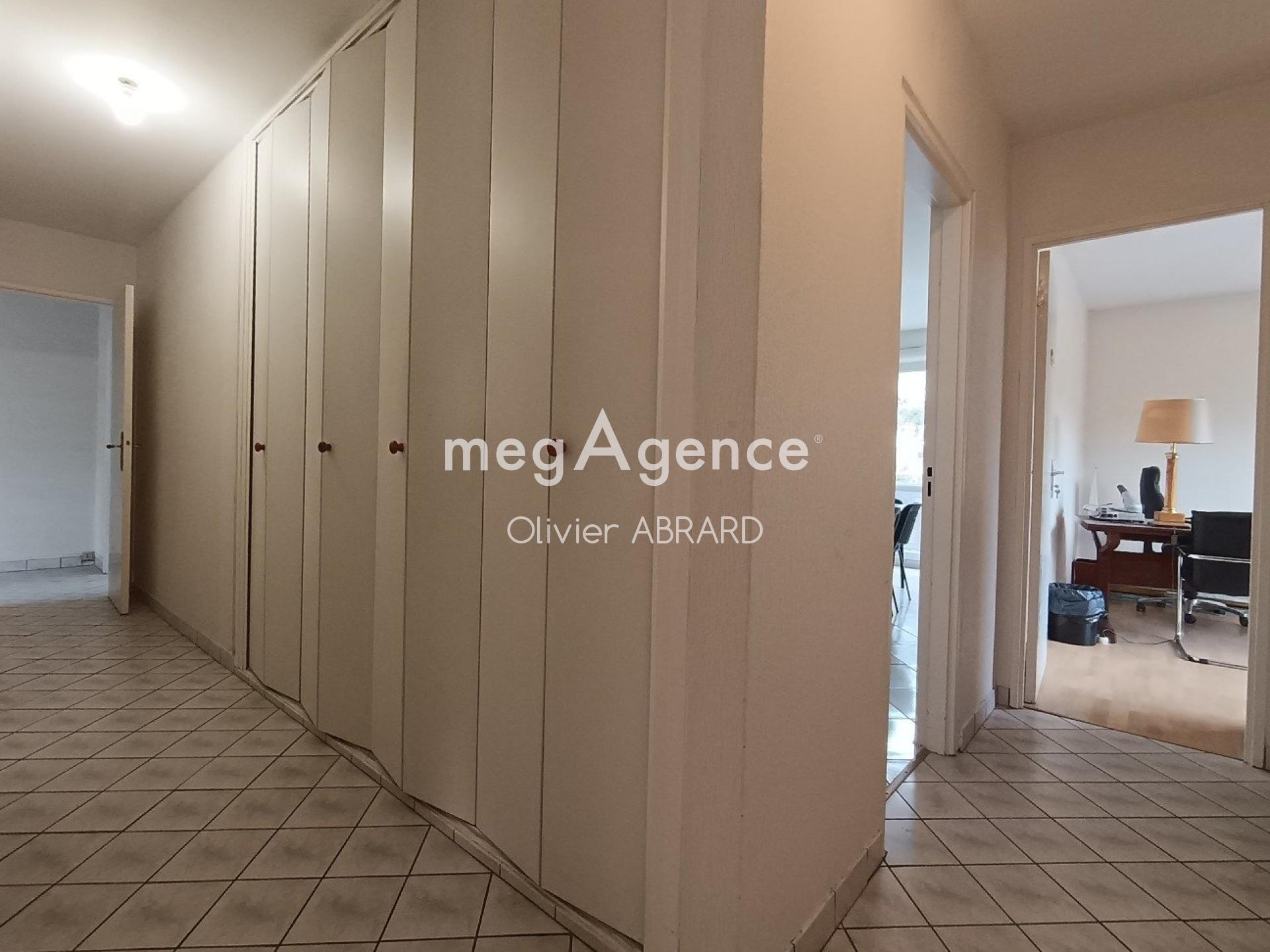 Miniature photo - 8 / 9