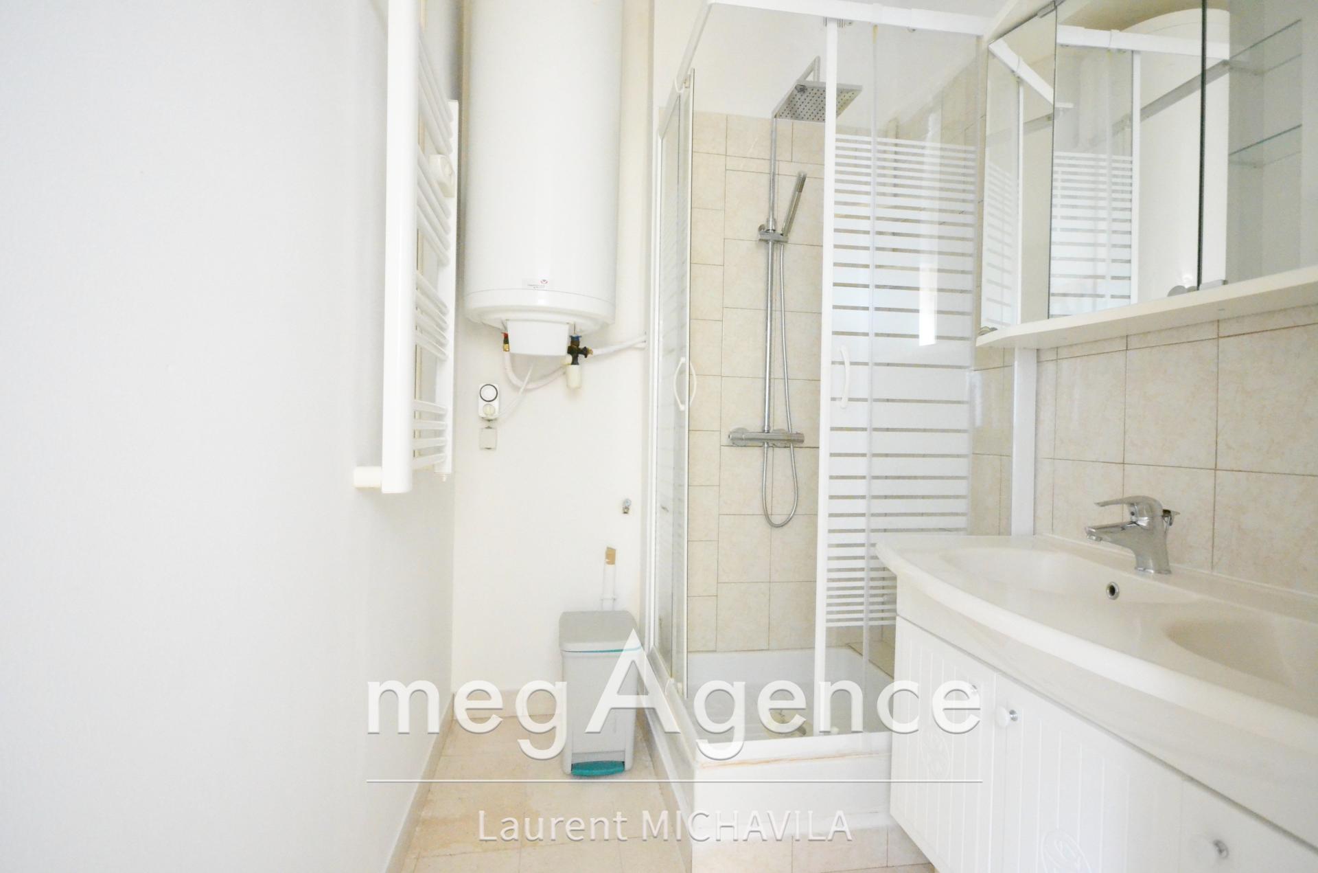 Miniature photo - 18 / 20