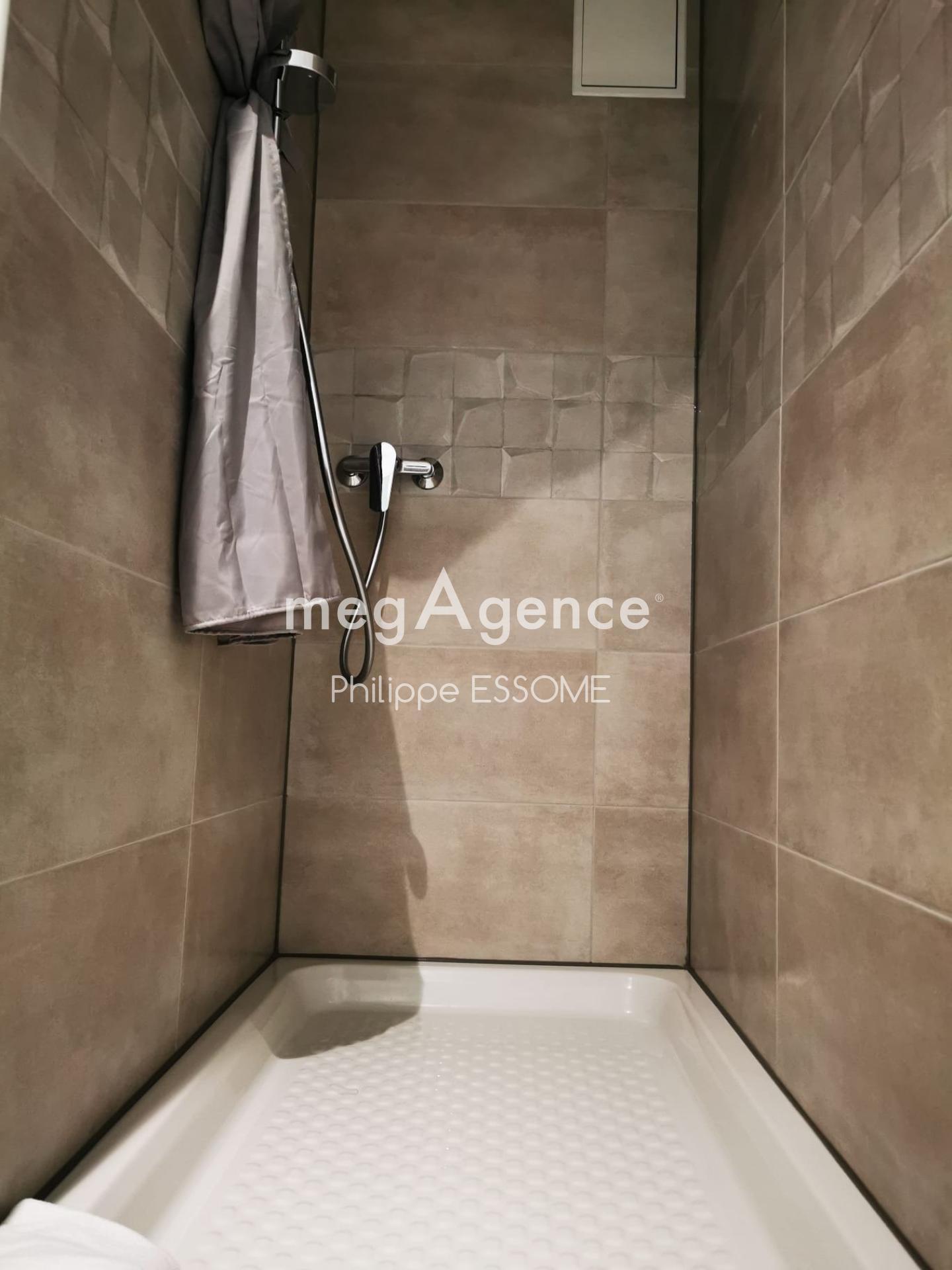 Miniature photo - 16 / 16