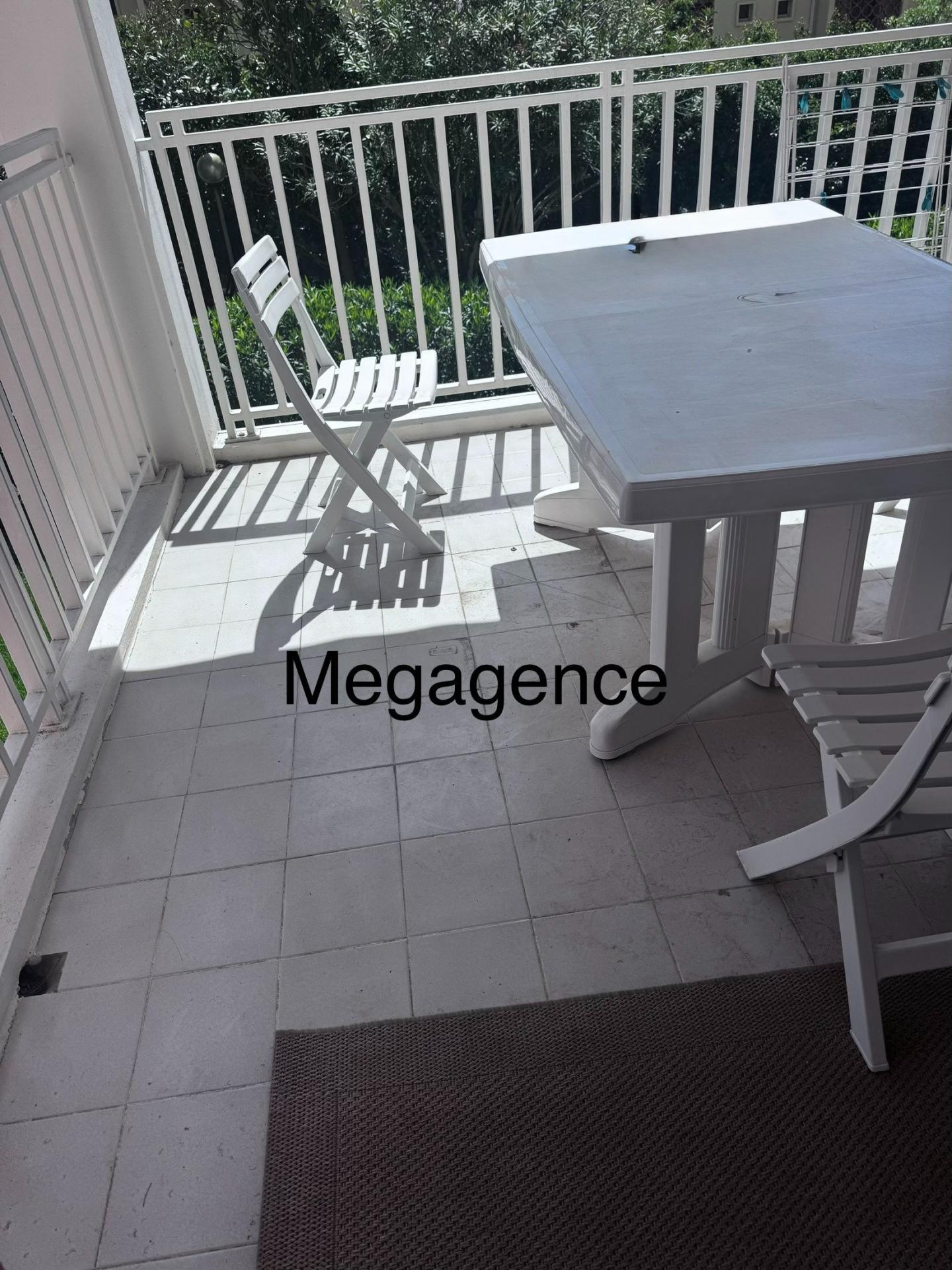 Miniature photo - 8 / 9