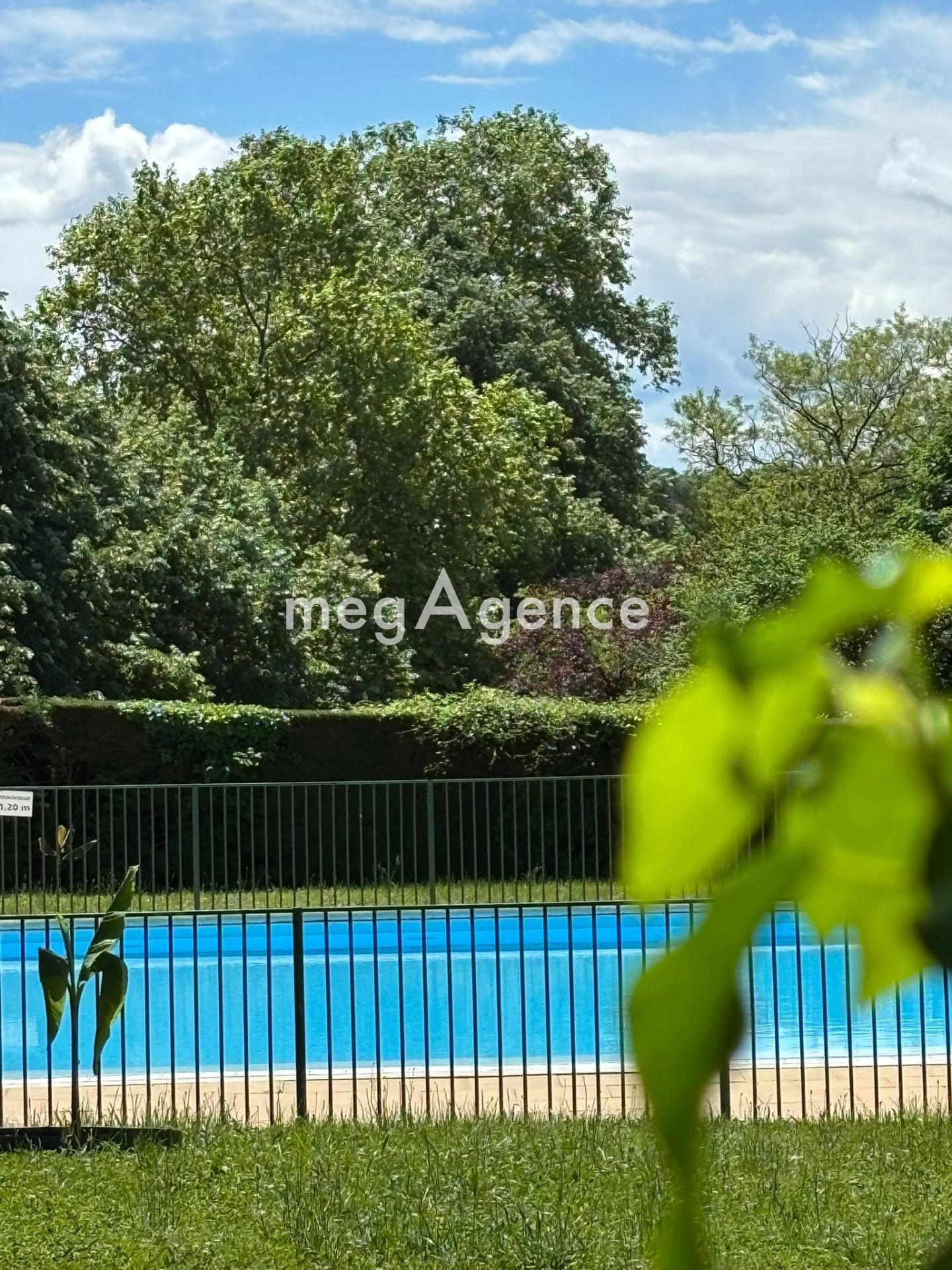Miniature photo - 2 / 8