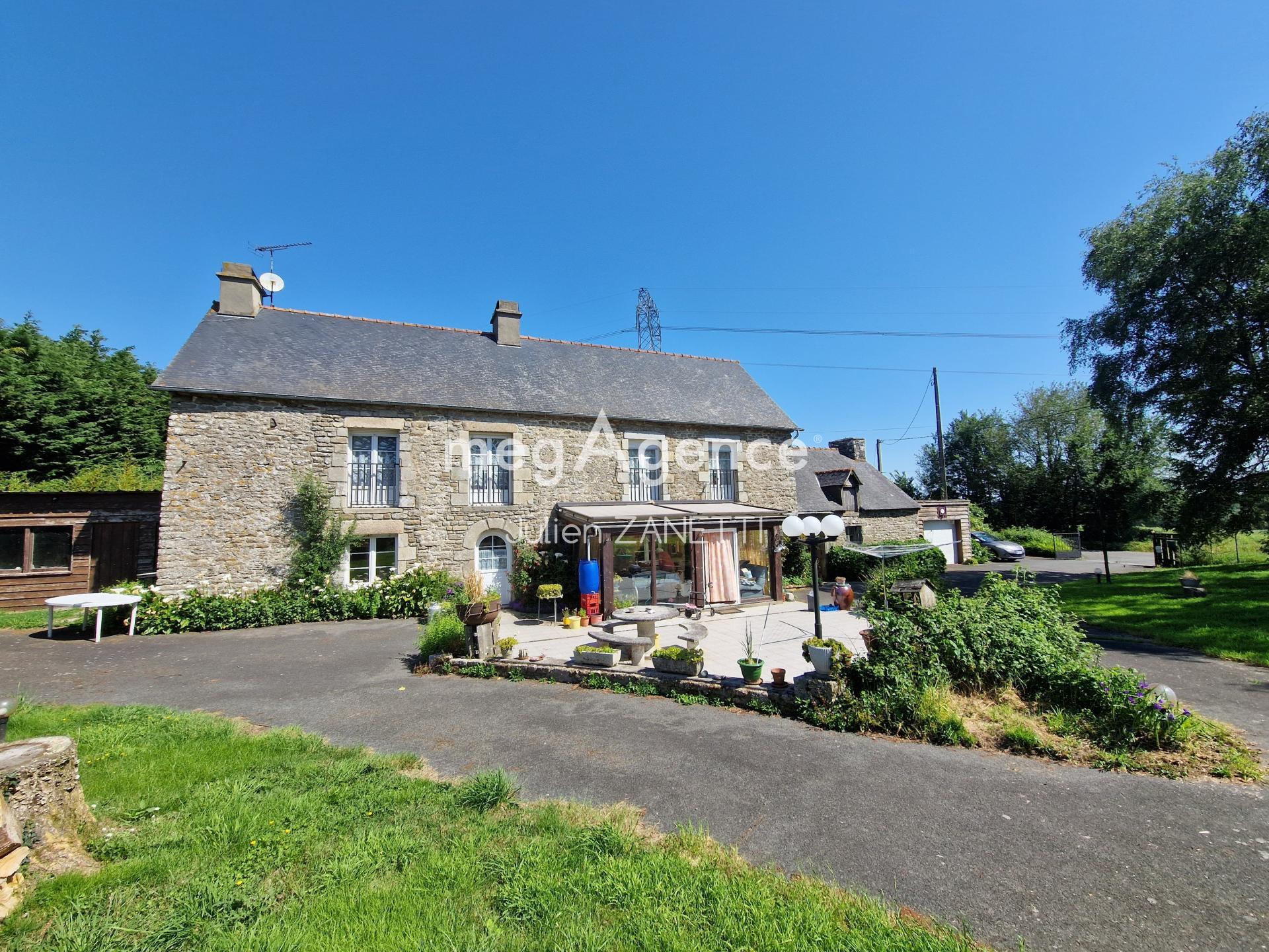 Maison 5 pièces 150 m² · à Trebry · 150 m² · 148 000 €