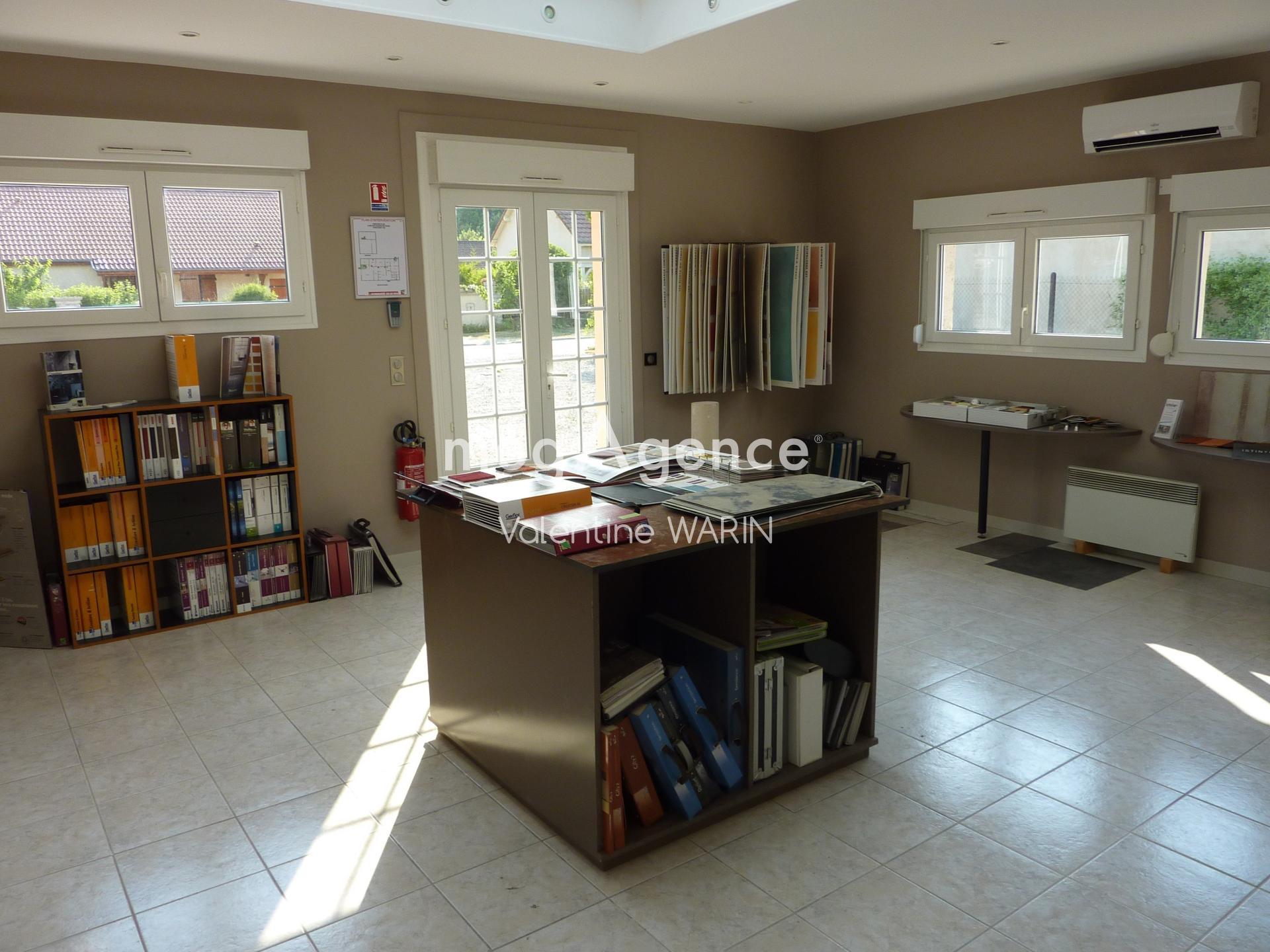 4 pièces 449 m² · à Saint-Lye · 449 m² · 394 000 €