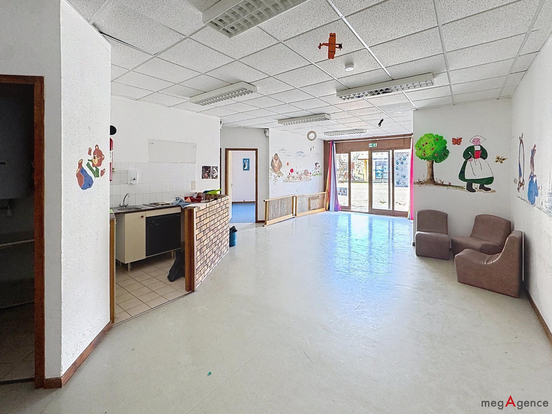 Appartement 3 pièces 83 m² · à Gresse-en-Vercors · 83 m² · 28 000 €