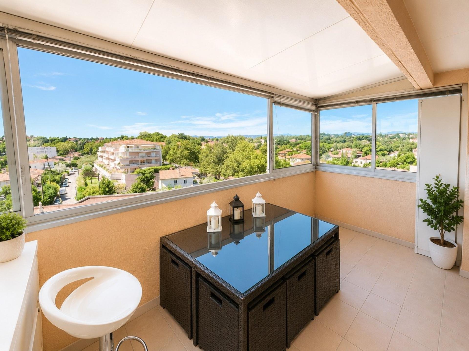 Appartement 3 pièces 80 m² · à Fréjus · 80 m² · 319 000 €