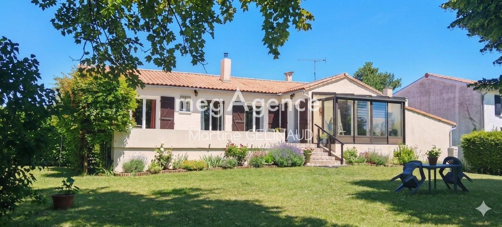 Maison 8 pièces 150 m² · à Les Gonds · 150 m² · 329 000 €