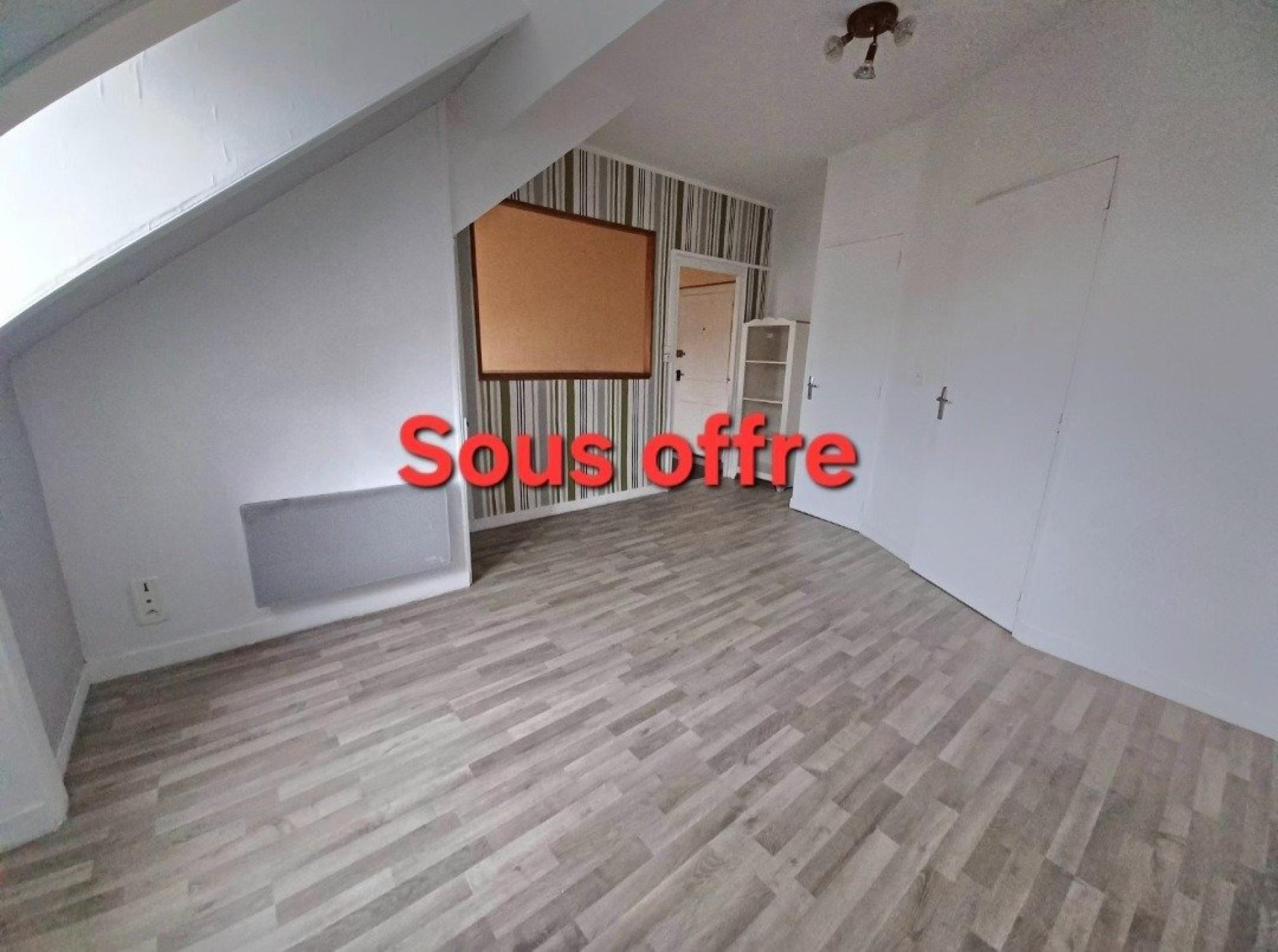Appartement 1 pièce 25 m² · à Fougeres · 25 m² · 56 500 €