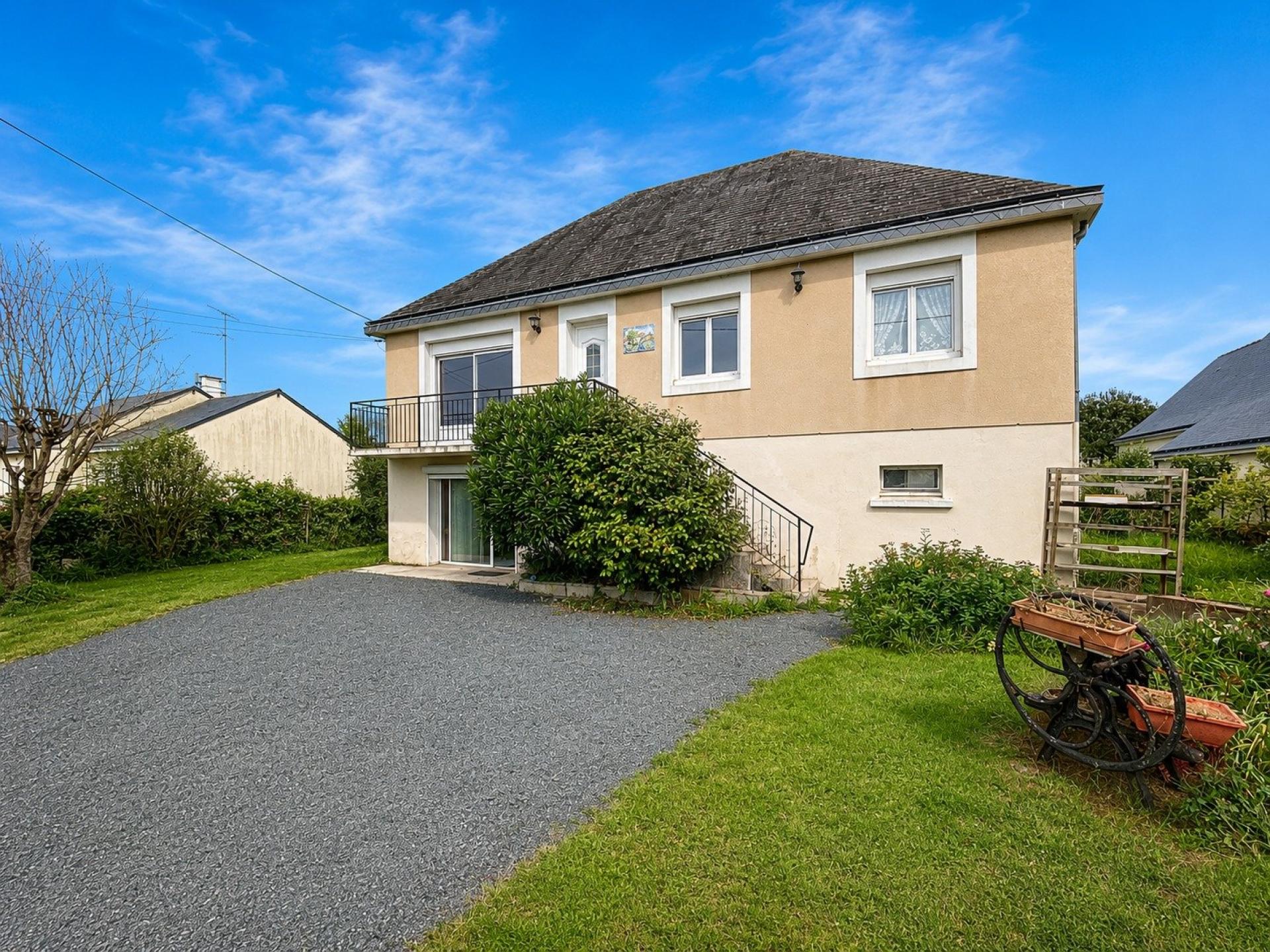 Maison 6 pièces 141 m² · à Saint-Georges-sur-Loire · 141 m² · 315 800 €