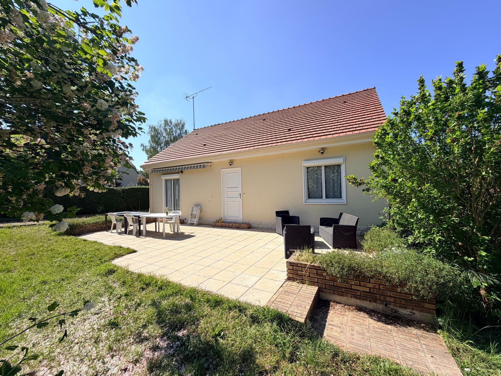 Maison 6 pièces 105 m² · à Briis-sous-Forges · 105 m² · 358 000 €