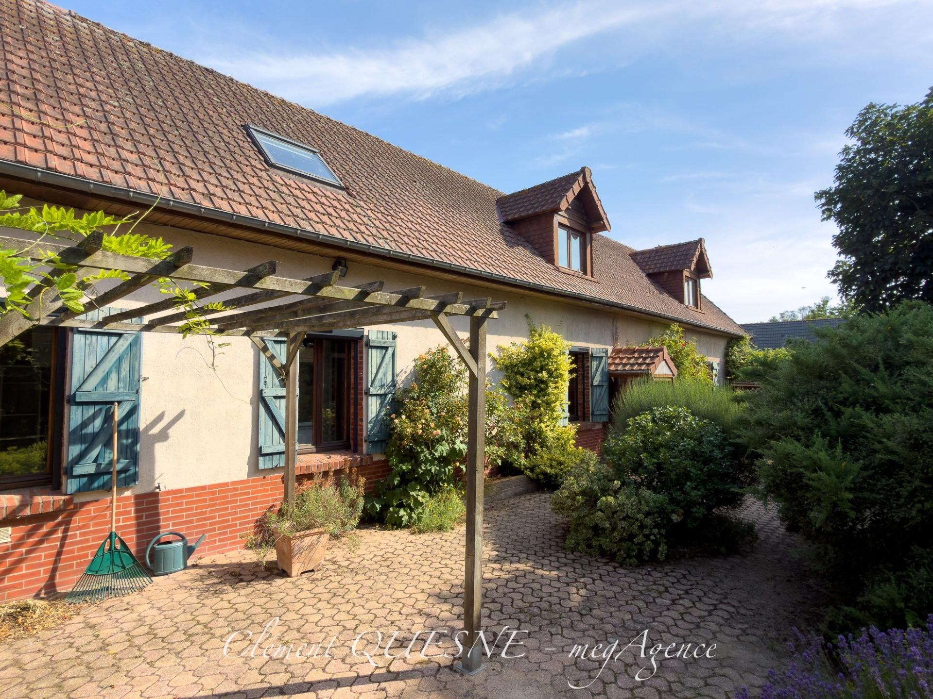 Maison 7 pièces 205 m² · à Hautot-sur-Mer · 205 m² · 430 500 €