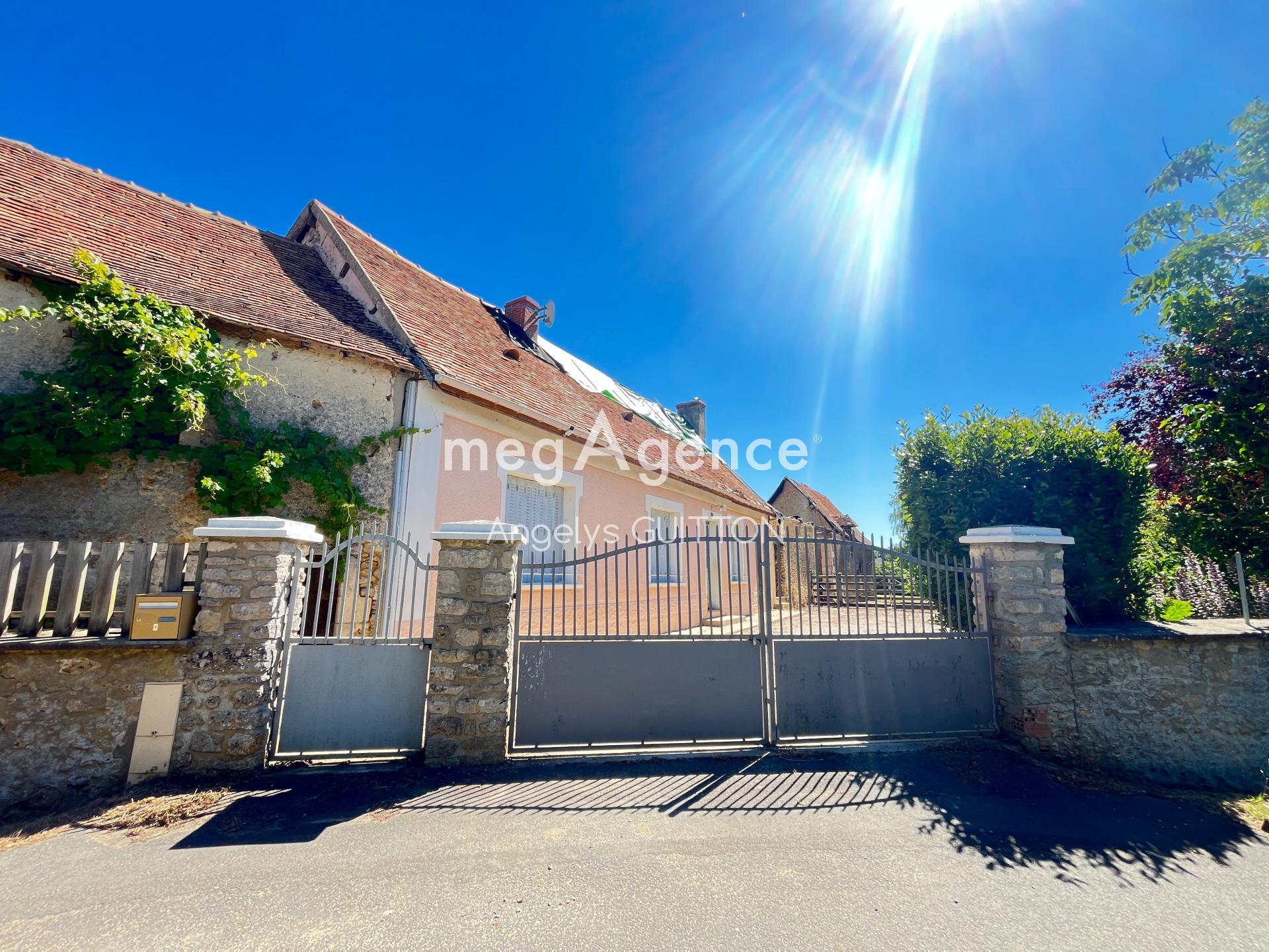 Maison 4 pièces 110 m² · à Rene · 110 m² · 96 000 €