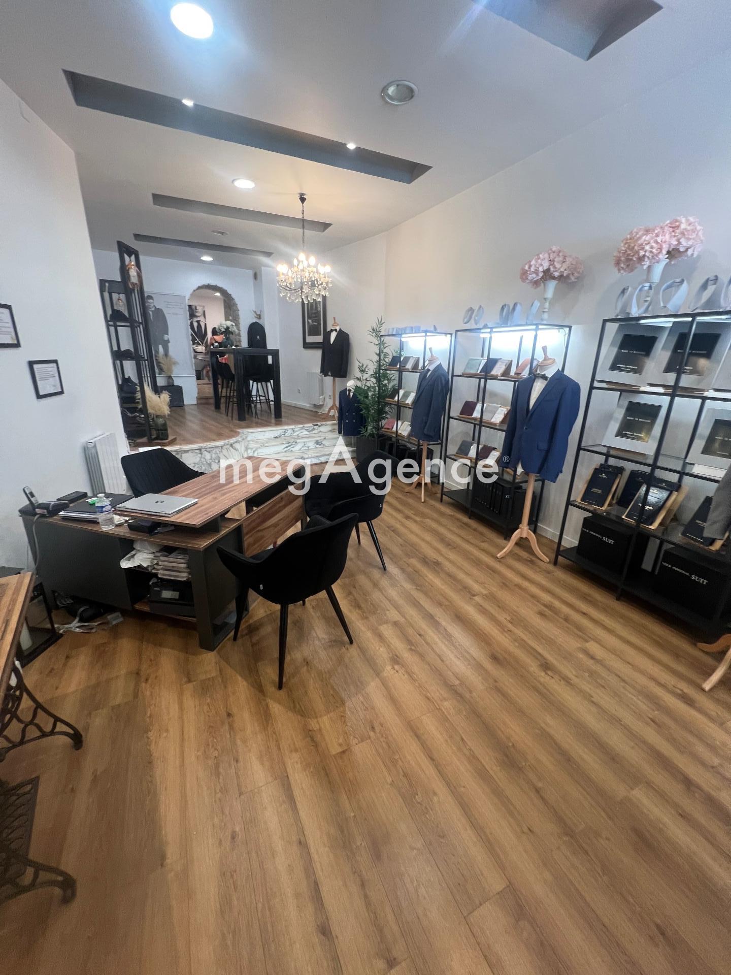 Local commercial 2 pièces 60 m² · à Toulon · 60 m² · 55 000 €