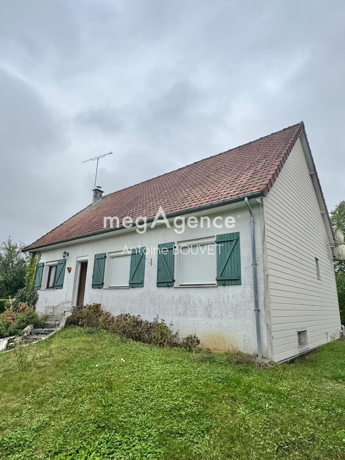 Maison 4 pièces 131 m² · à Grouches-Luchuel · 131 m² · 171 000 €