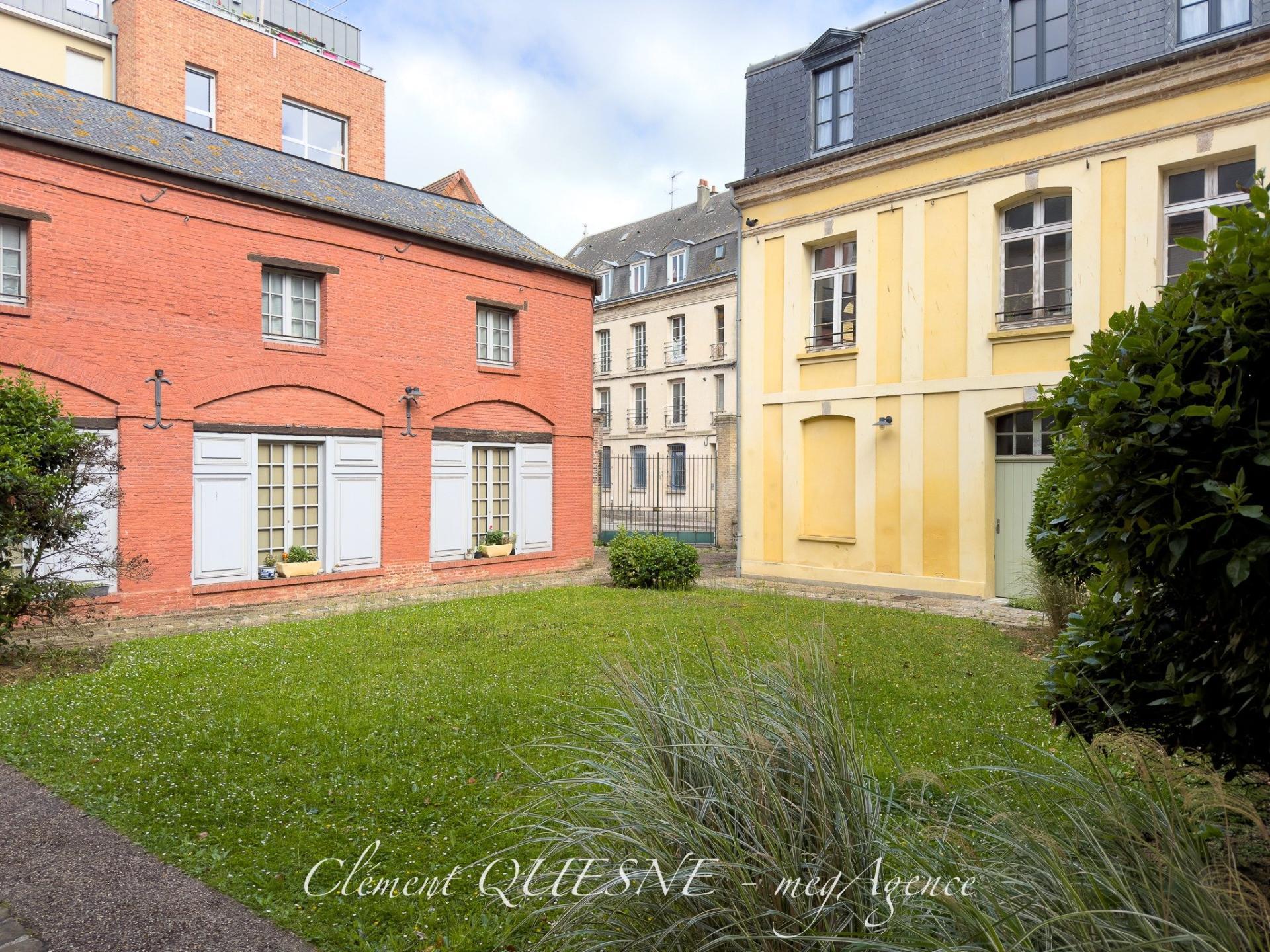 Miniature photo - 15 / 15