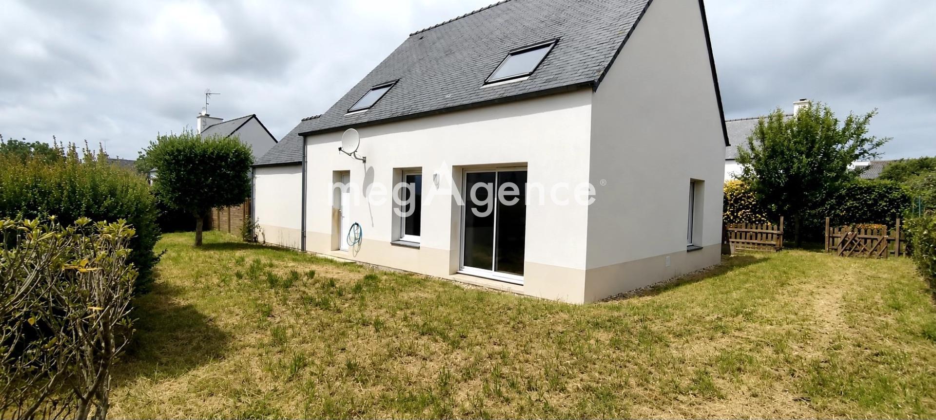 Maison 5 pièces 93 m² · à Poullan-sur-Mer · 93 m² · 246 750 €